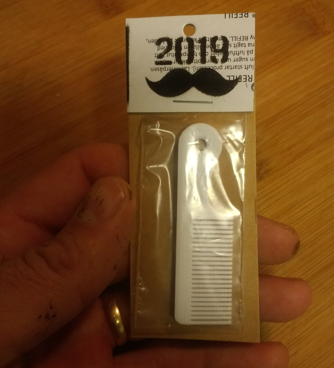 Mustache comb #mustaschkampen