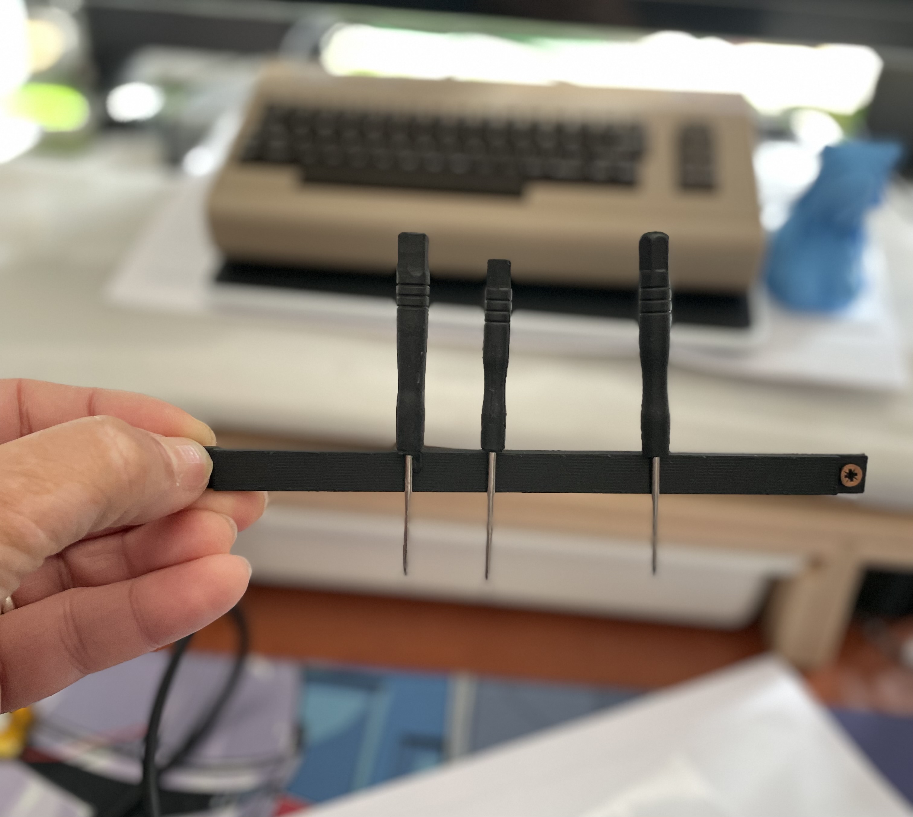 Mini Magnetic Bar
