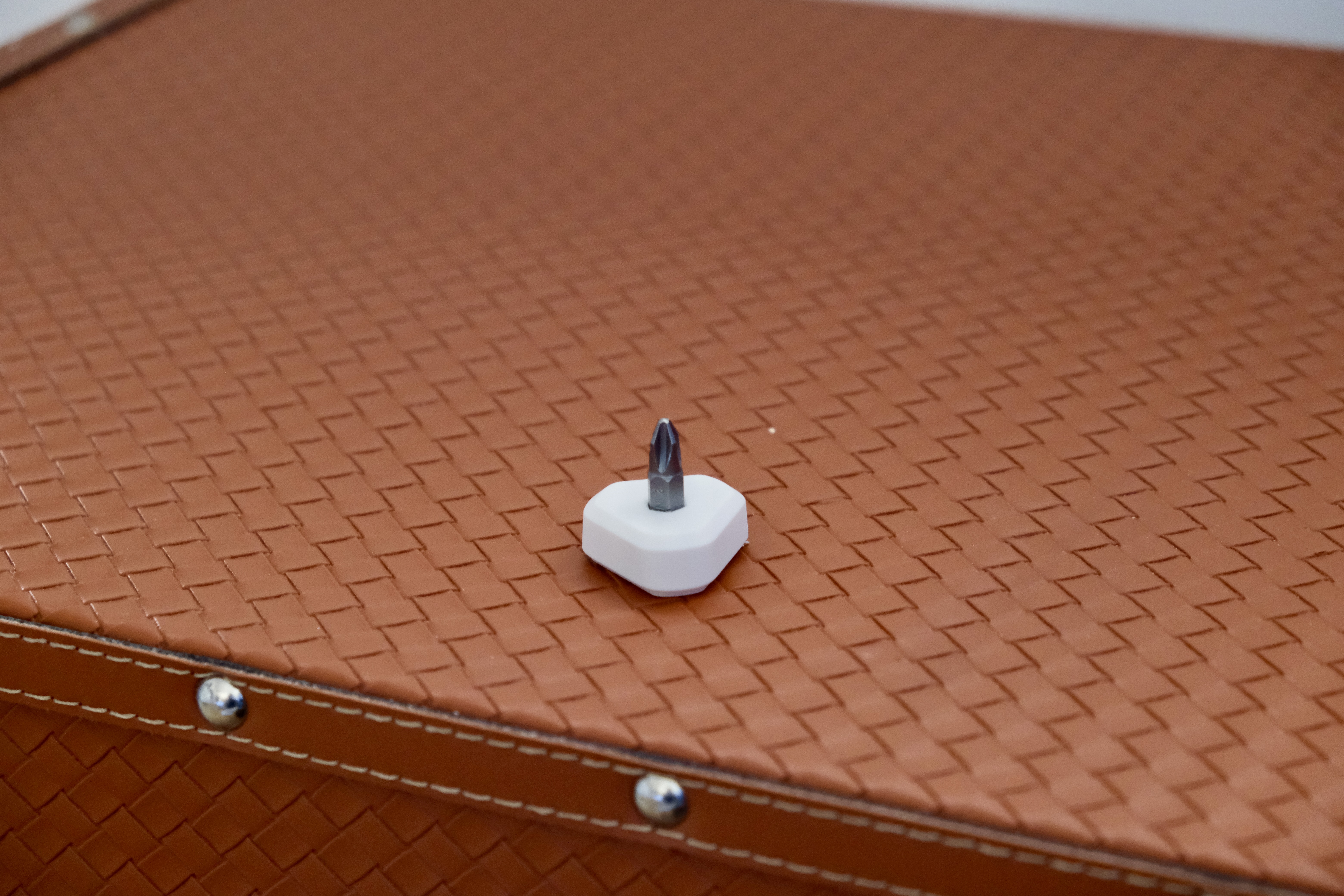 Miniatura 2 do modelo 3D Micro ergonomic screwdriver for edc