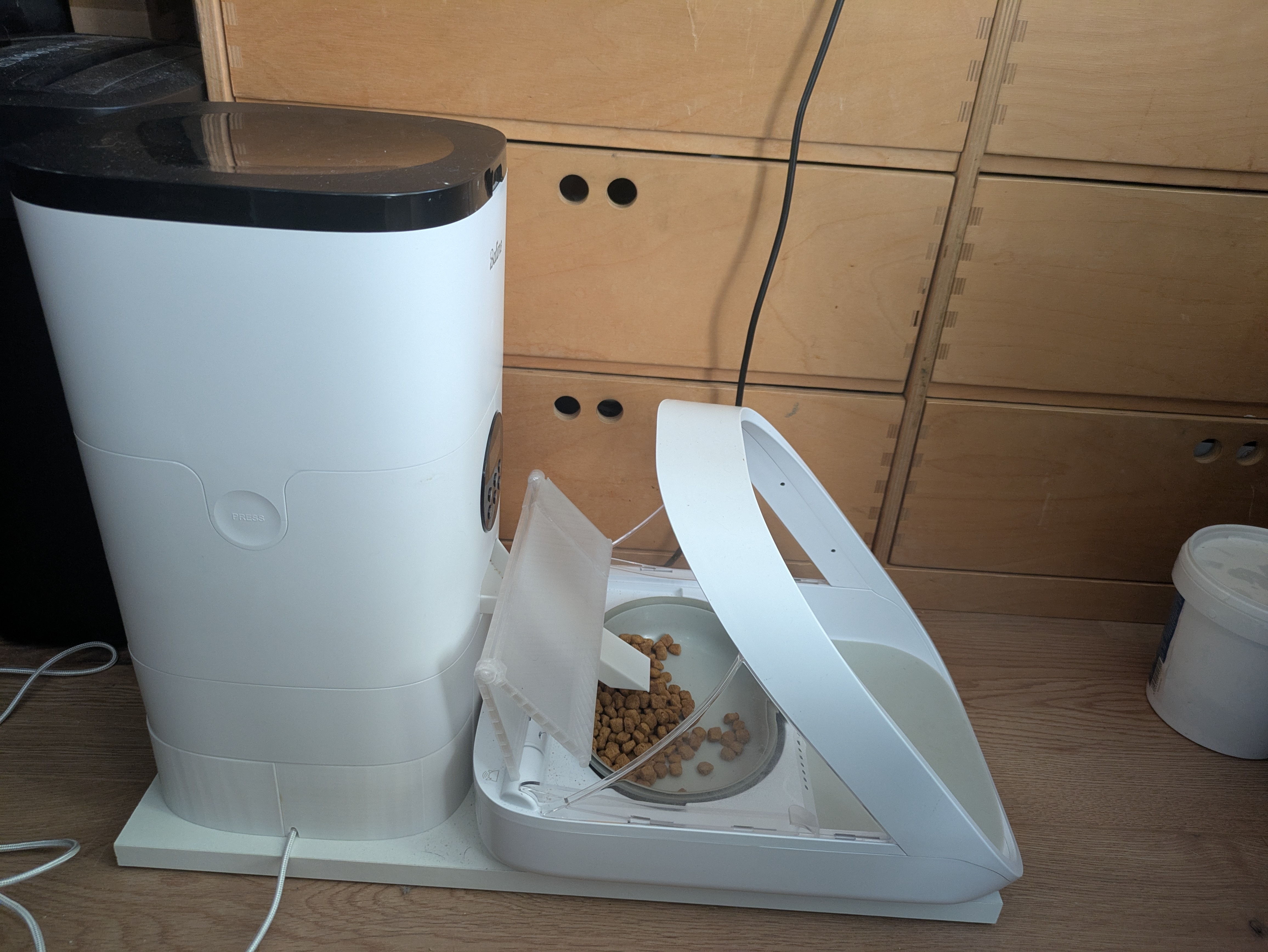 Petlibro Balimo kibble automatic feeder Surefeed combination for cats — miniatura 2