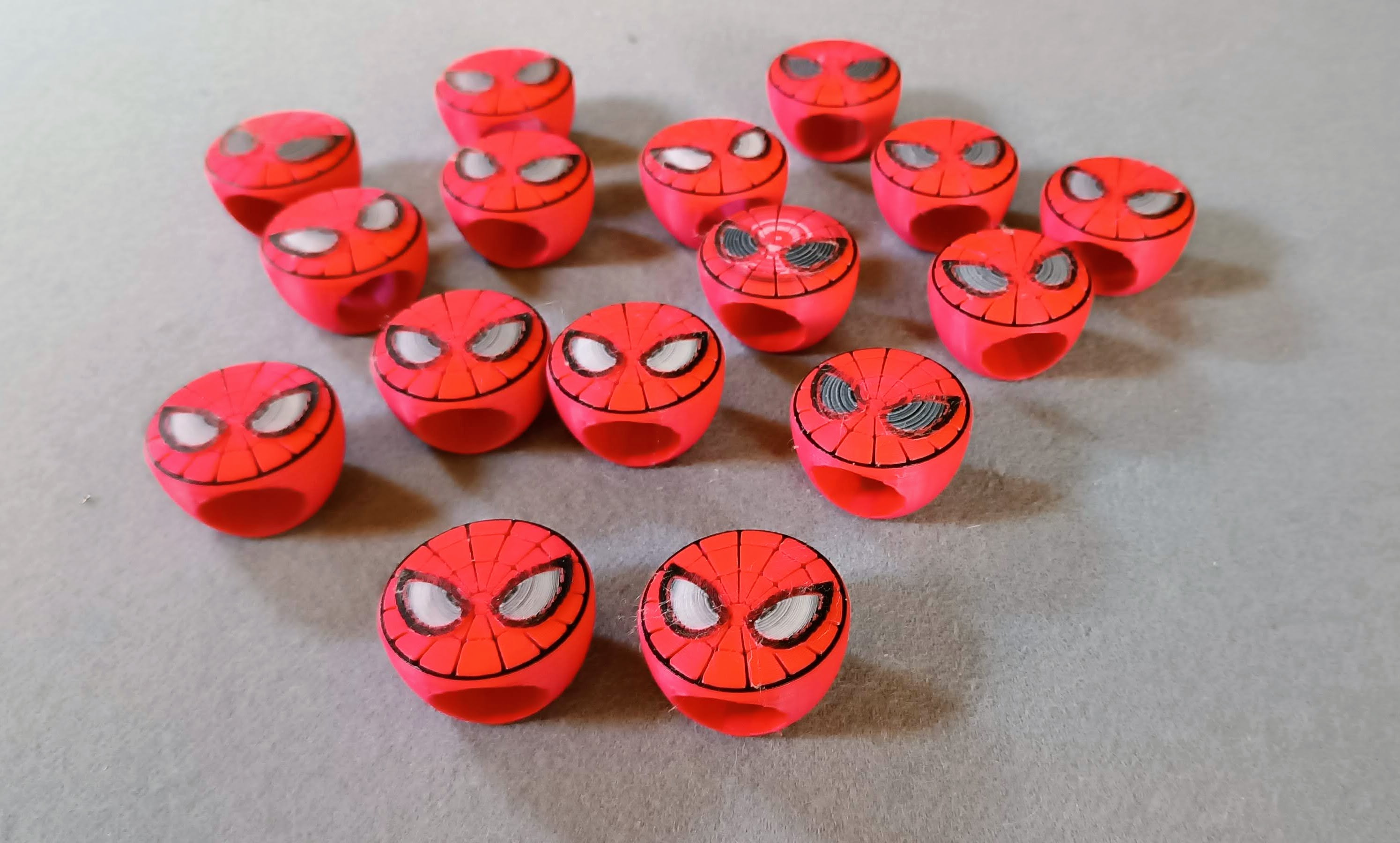 Spider-Man Neckerchief Slide - Pasapañuelo — miniatura 4