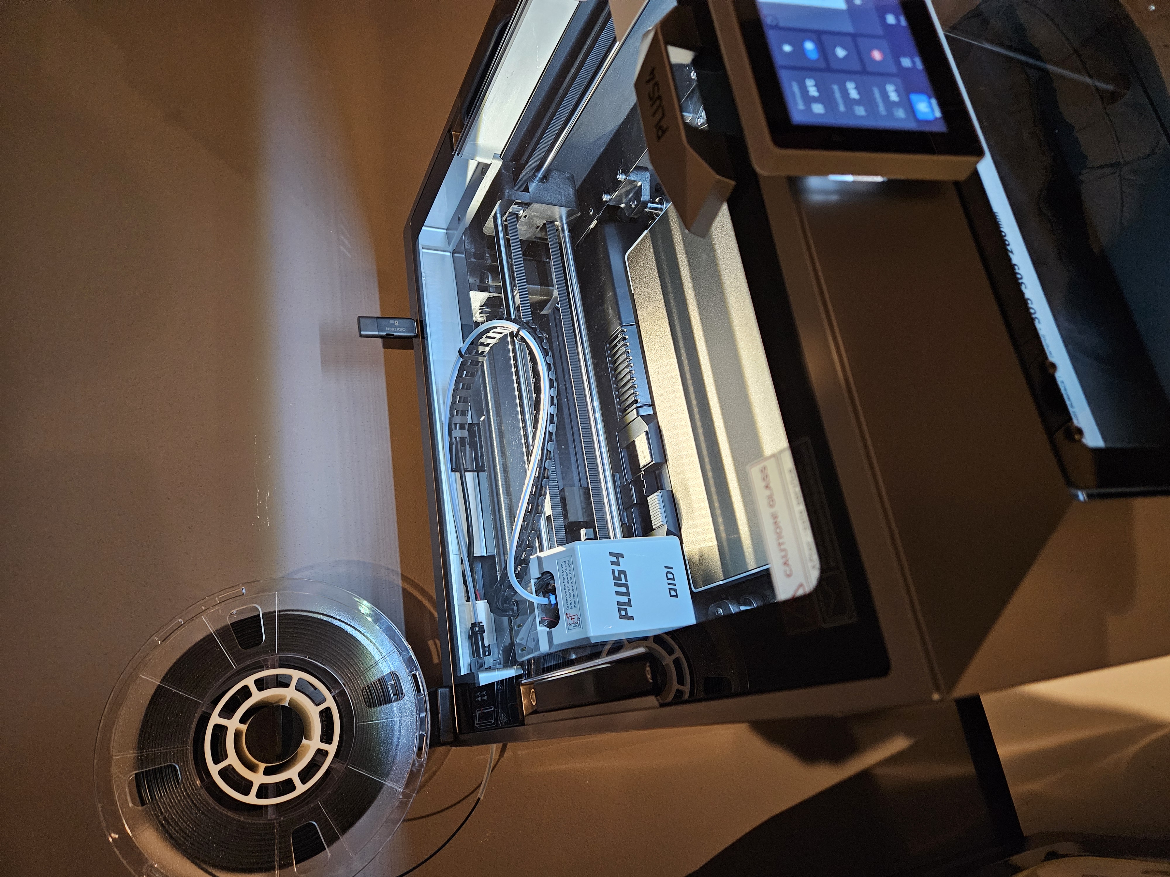 QIDI Plus 4 LED Strip Bracket for Rear Illumination