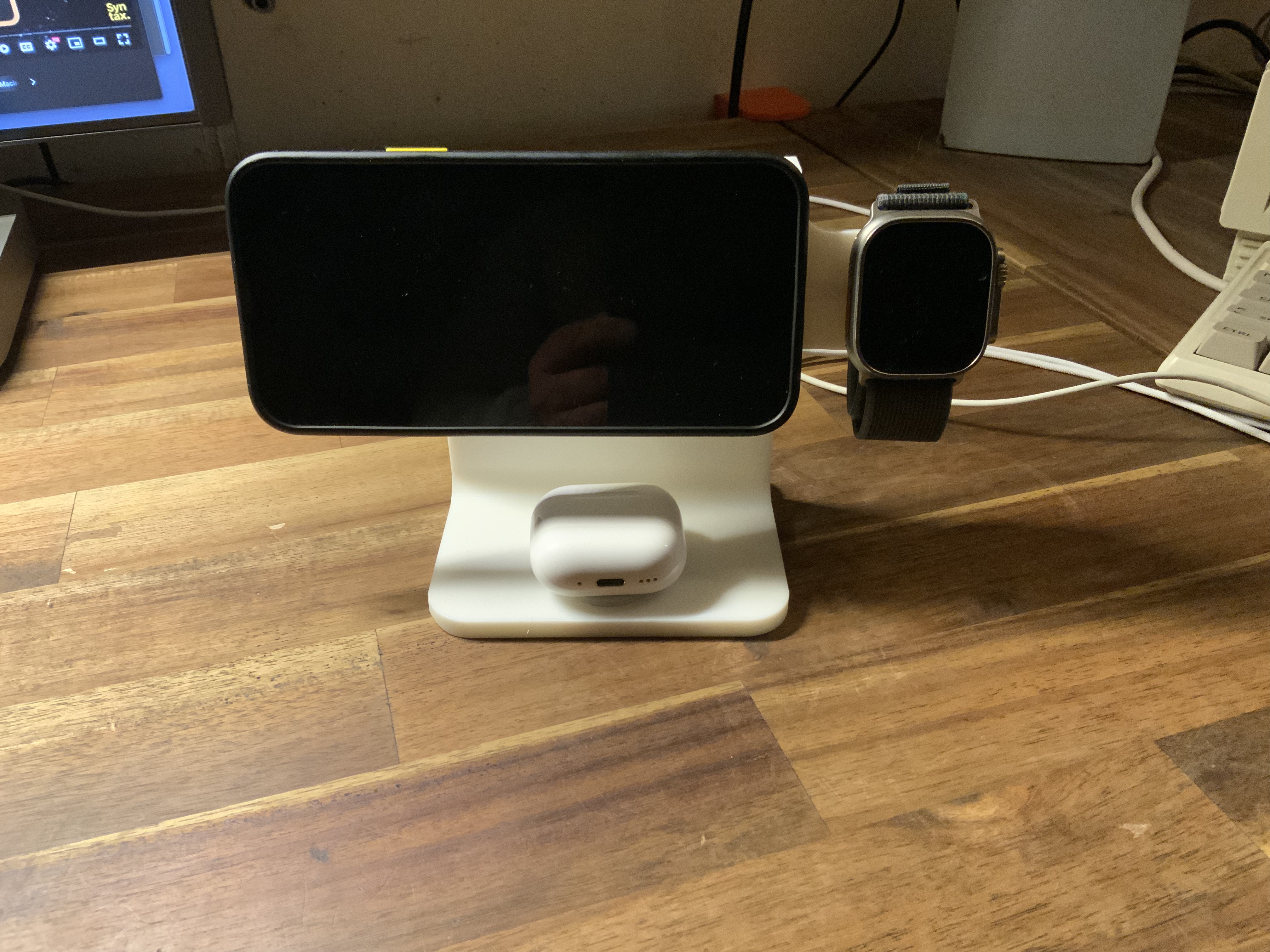 IPhone, Watch, Airpods multicharger for Apple wireless chargers