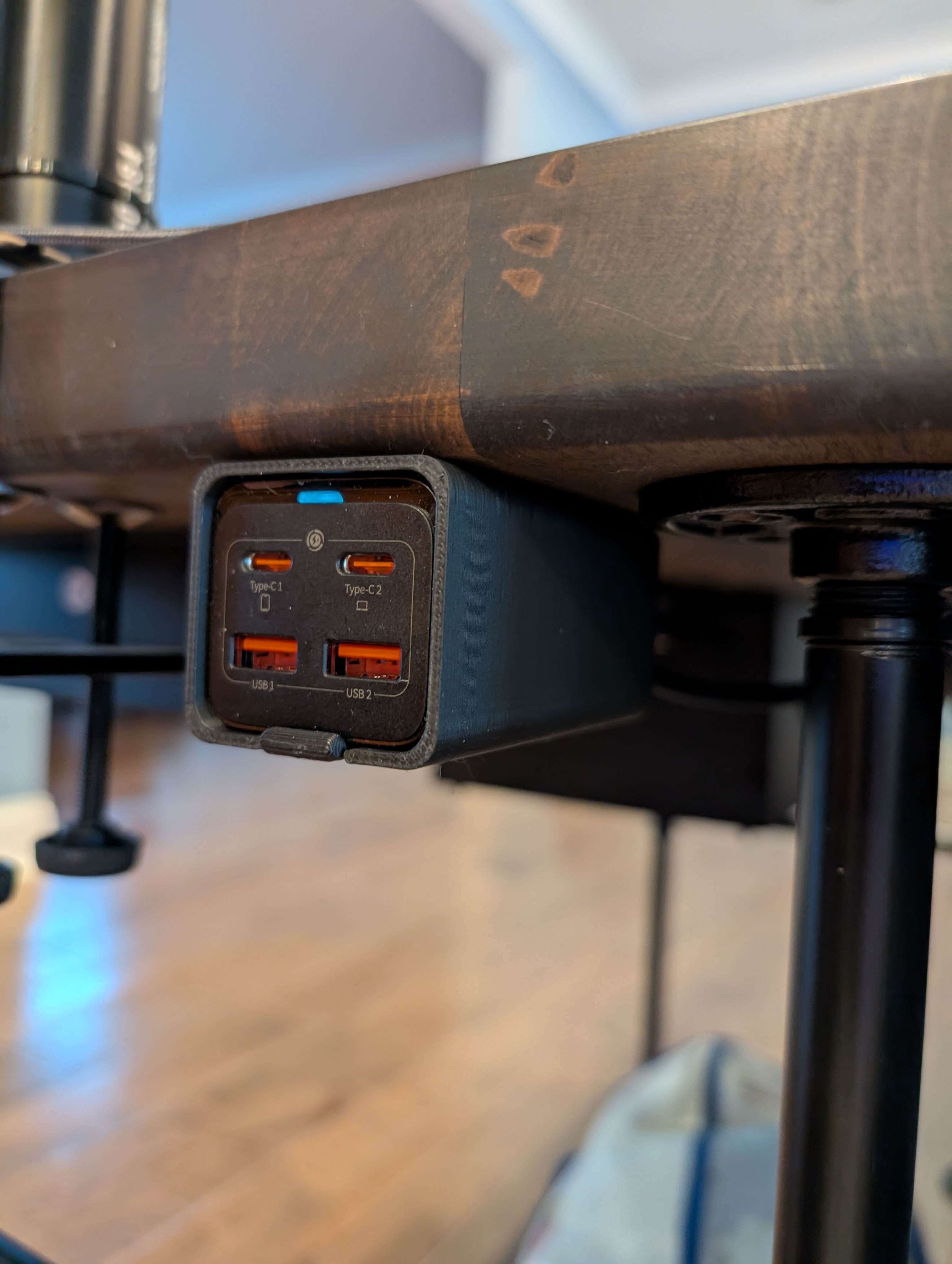 Another Baseus 100W Mount — miniatura 2