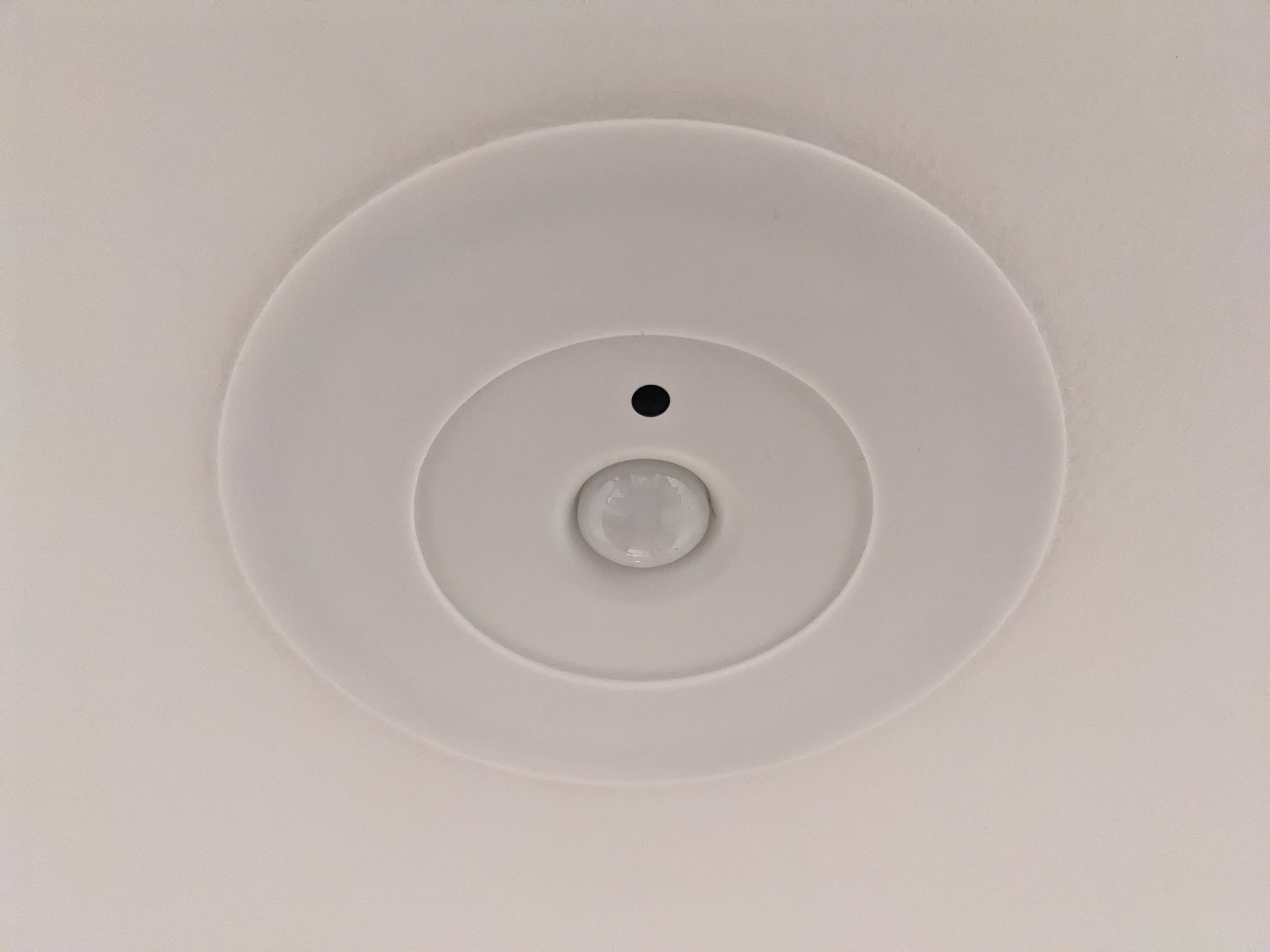 Philips Hue Motion Sensor drywall ceiling holder