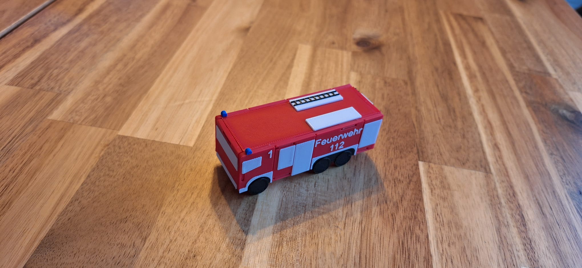 German Style Fire Truck Kit Card GTLF
