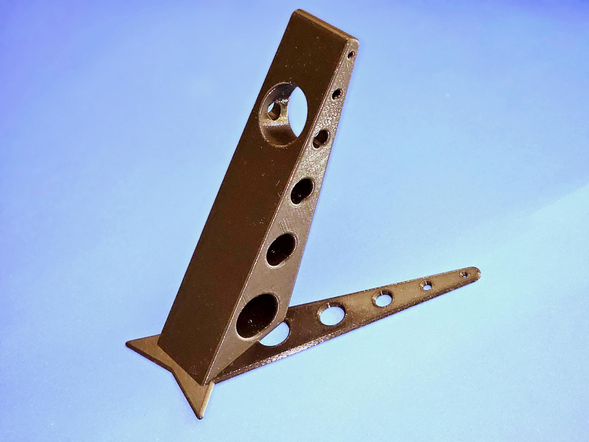 Weinstaender / Wine bottle holder / Wine stand