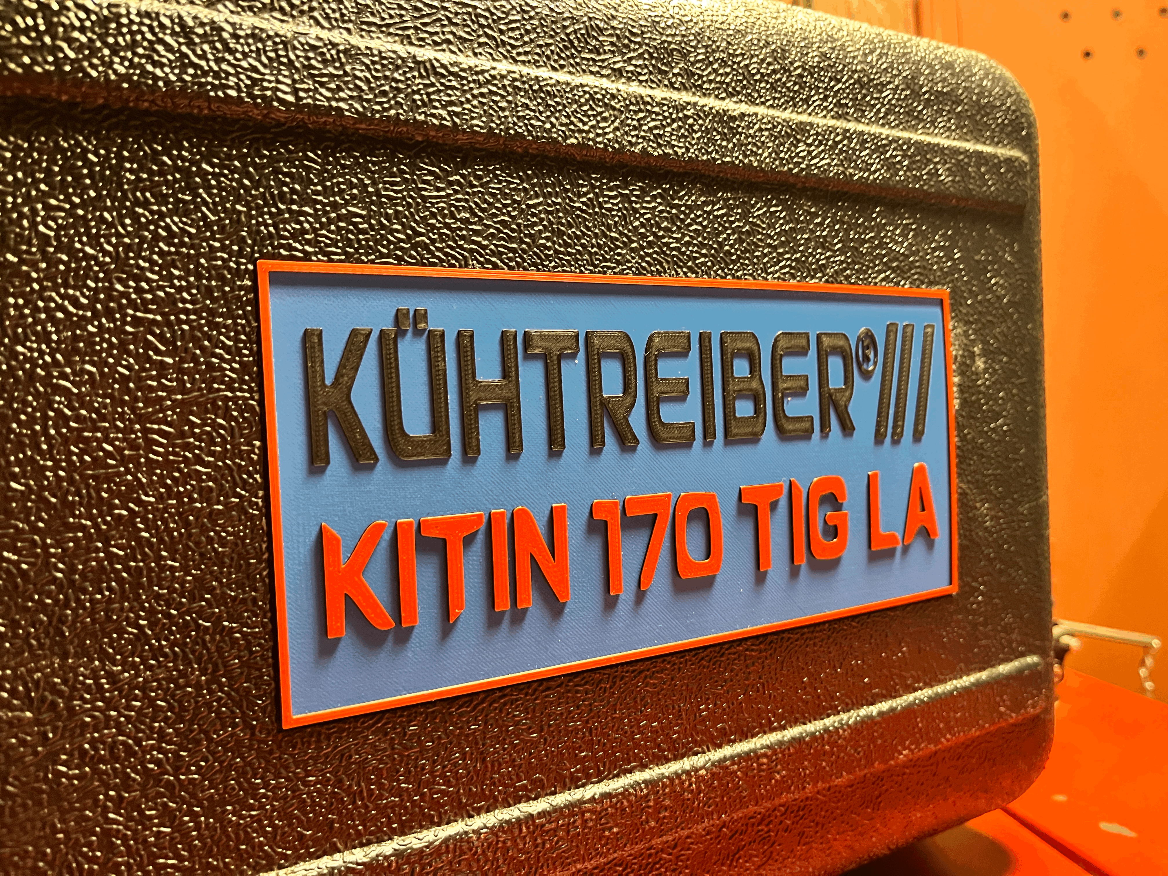 Kuhtreiber Kitin welding machine Plaque label logo