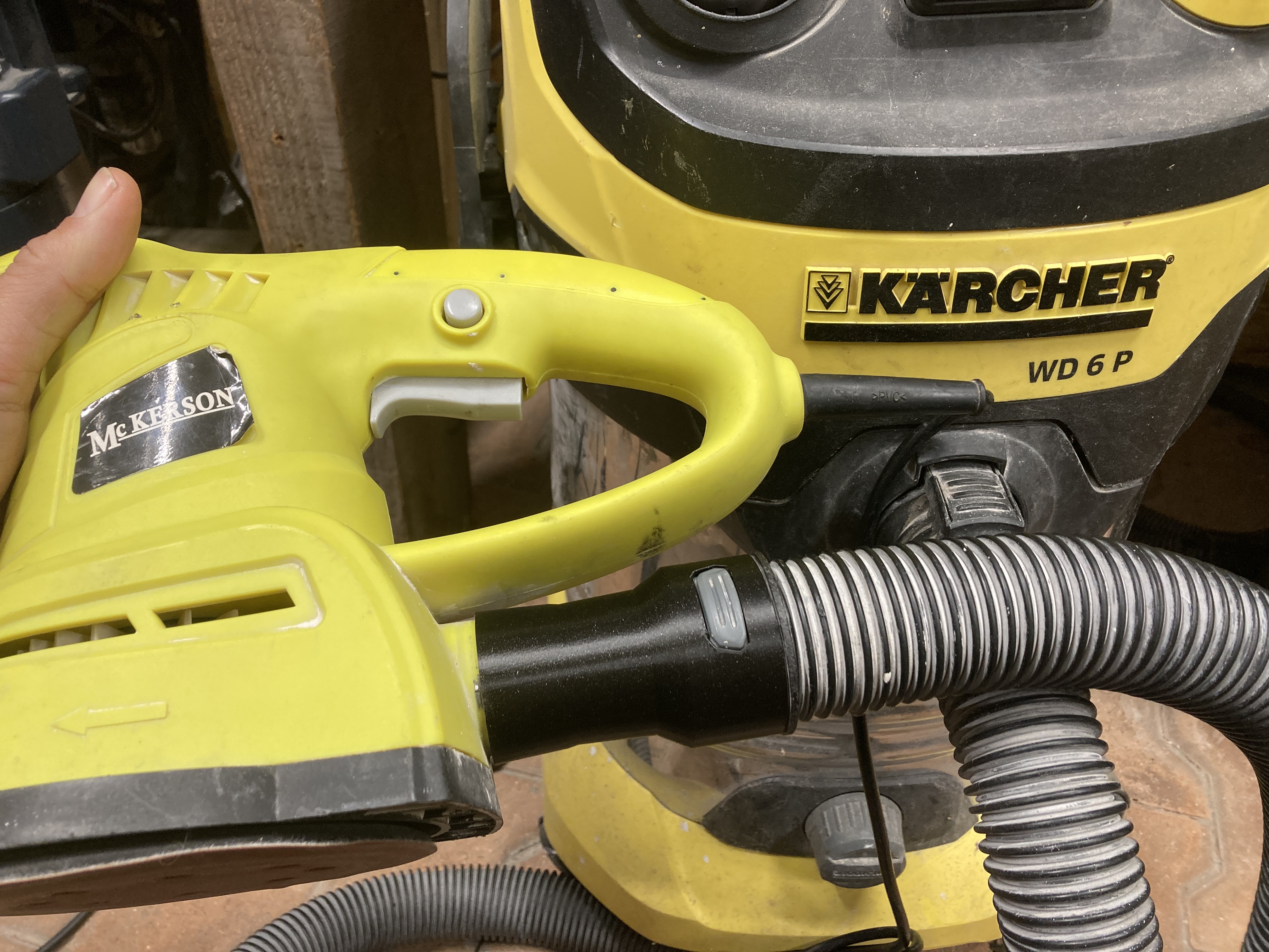 Karcher WD6P Vaccum Cleaner connection