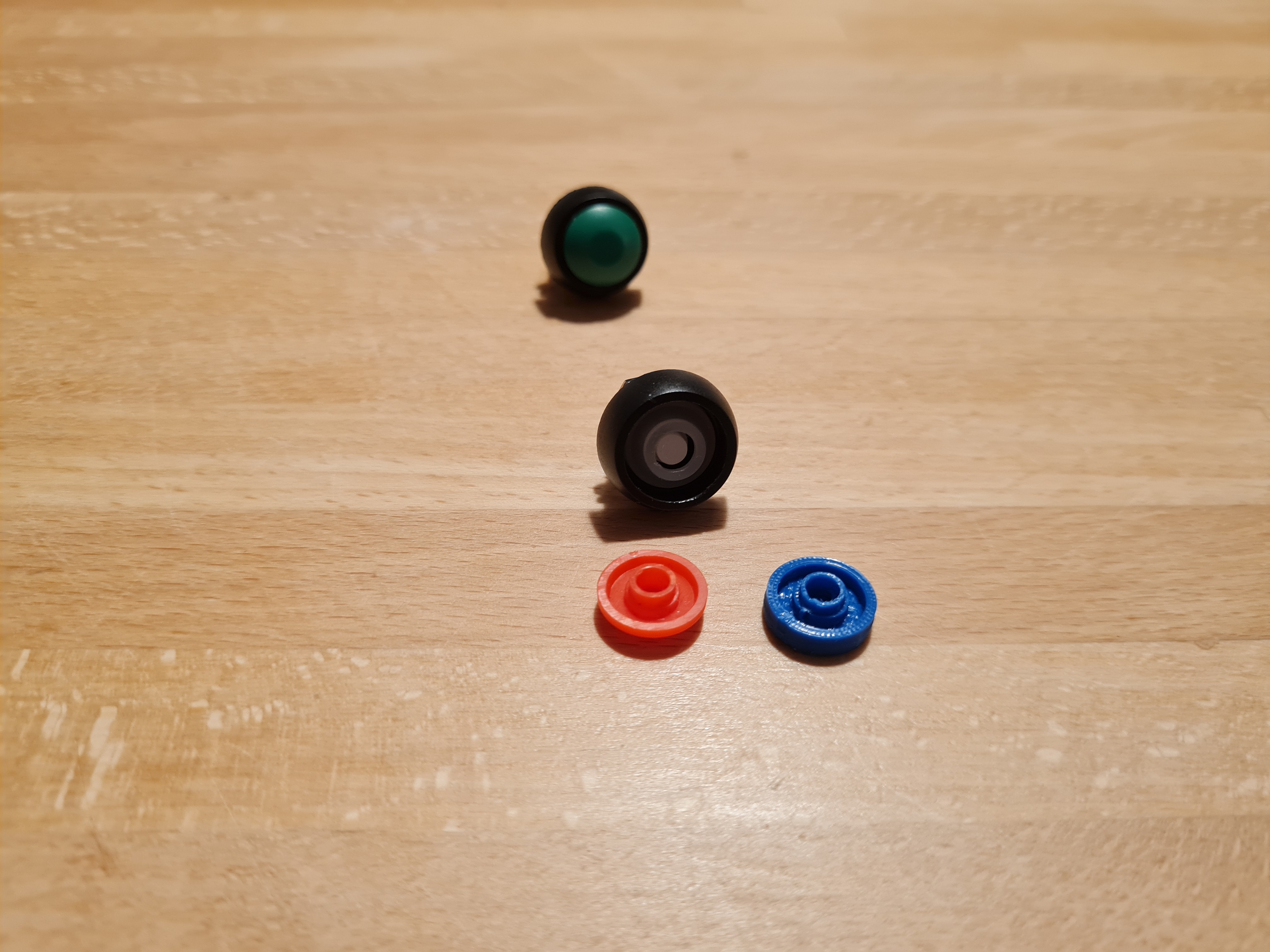 Miniatura 3 do modelo 3D Flat button cap for 12mm push buttons