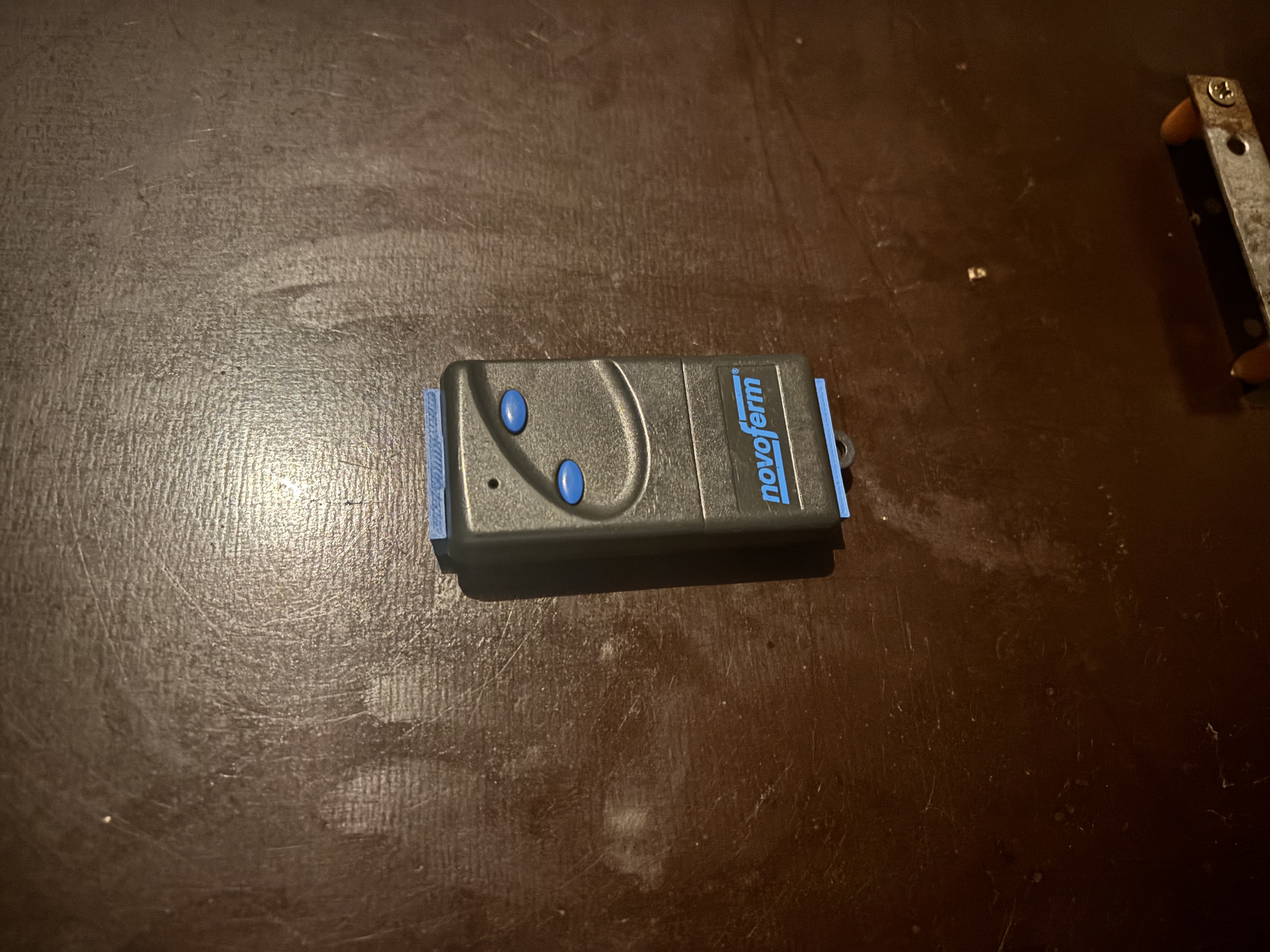 Novoferm 302/304 remotecontrolholder