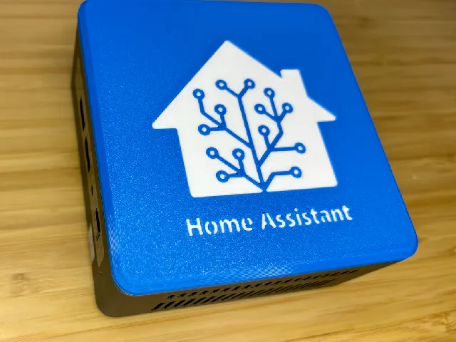 Home Assistant NUC top