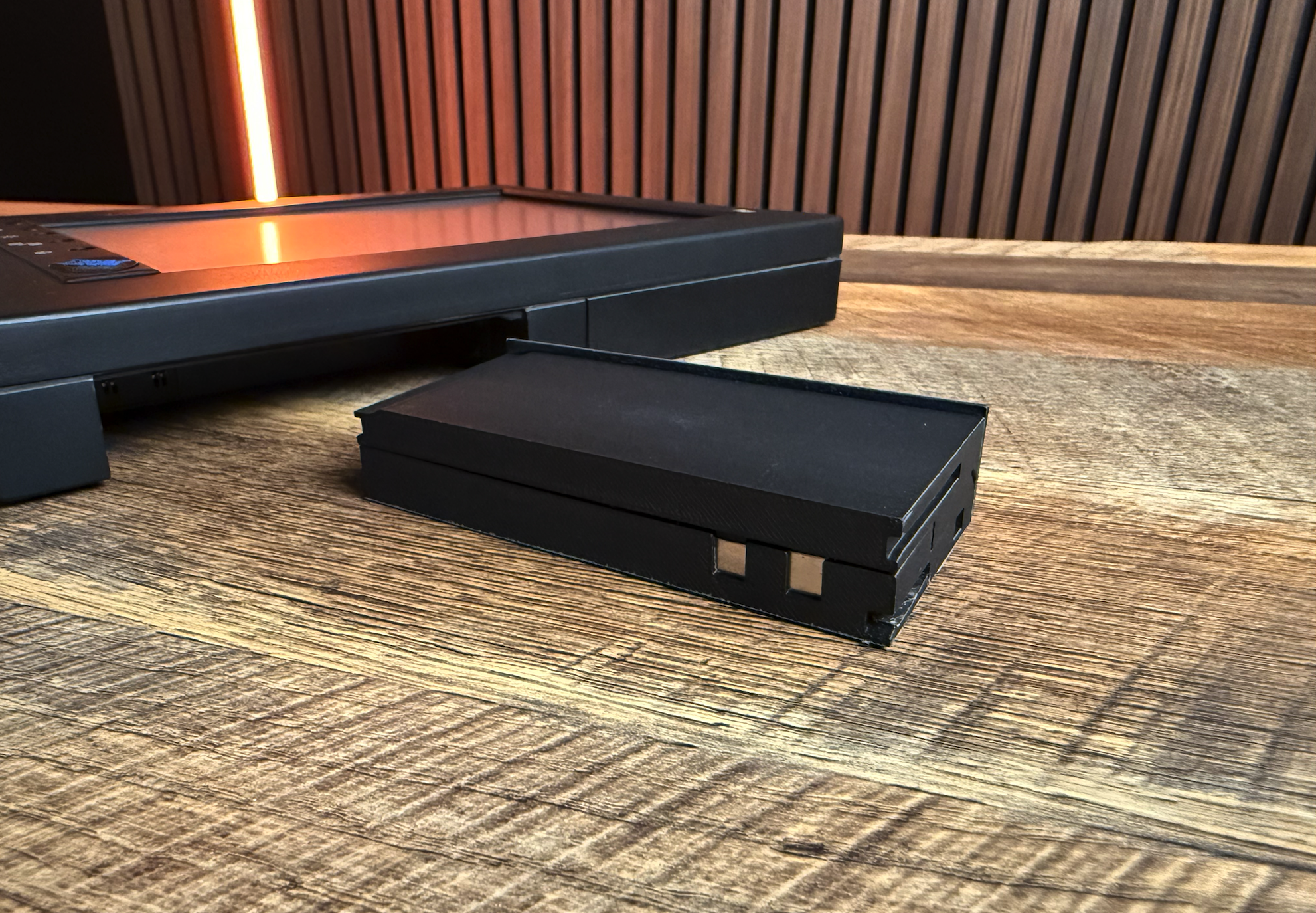 IBM ThinkPad 730T Tablet - Battery Enclosure