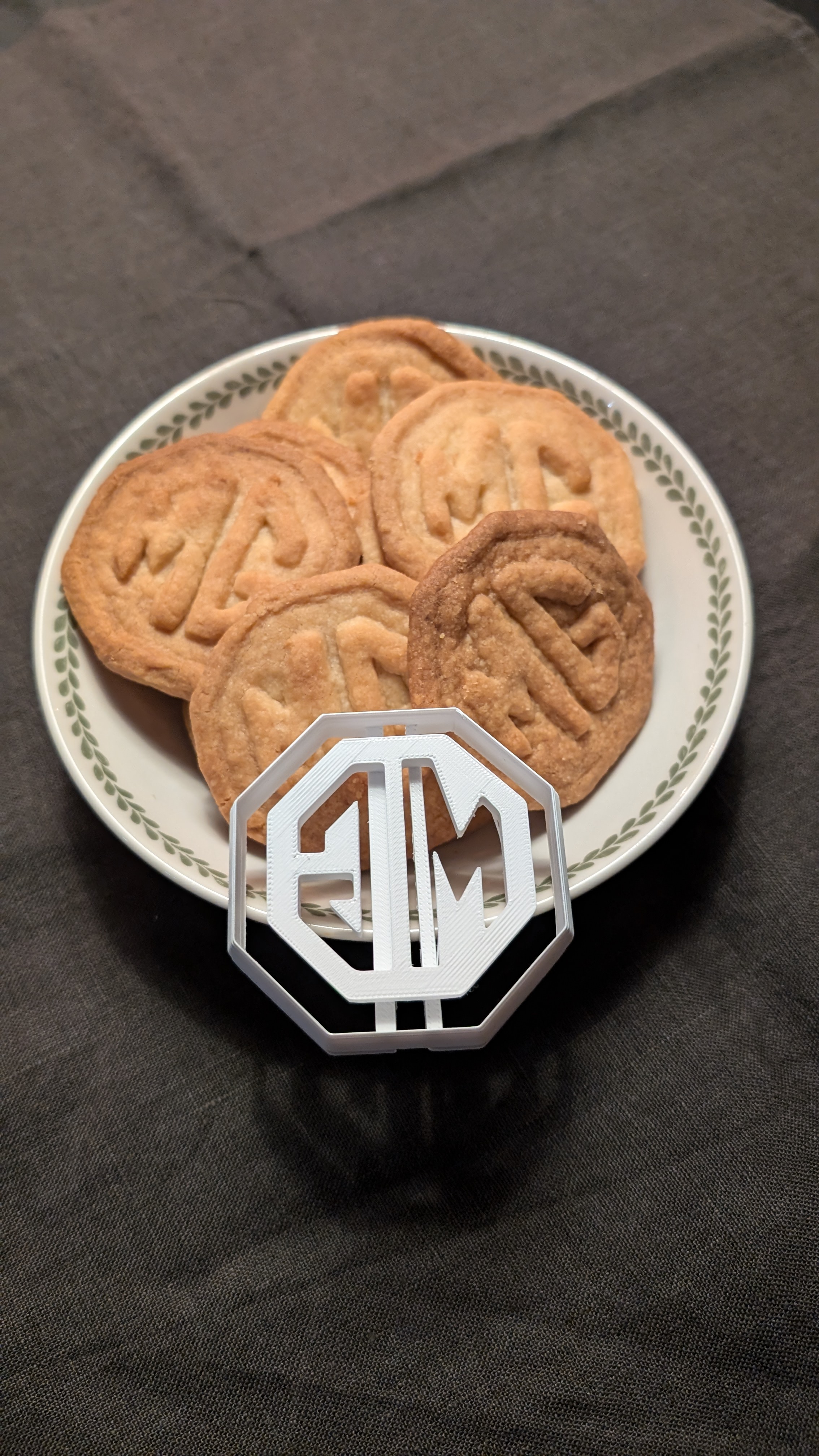 Miniatura 2 do modelo 3D MG Logo Cookie Stamp