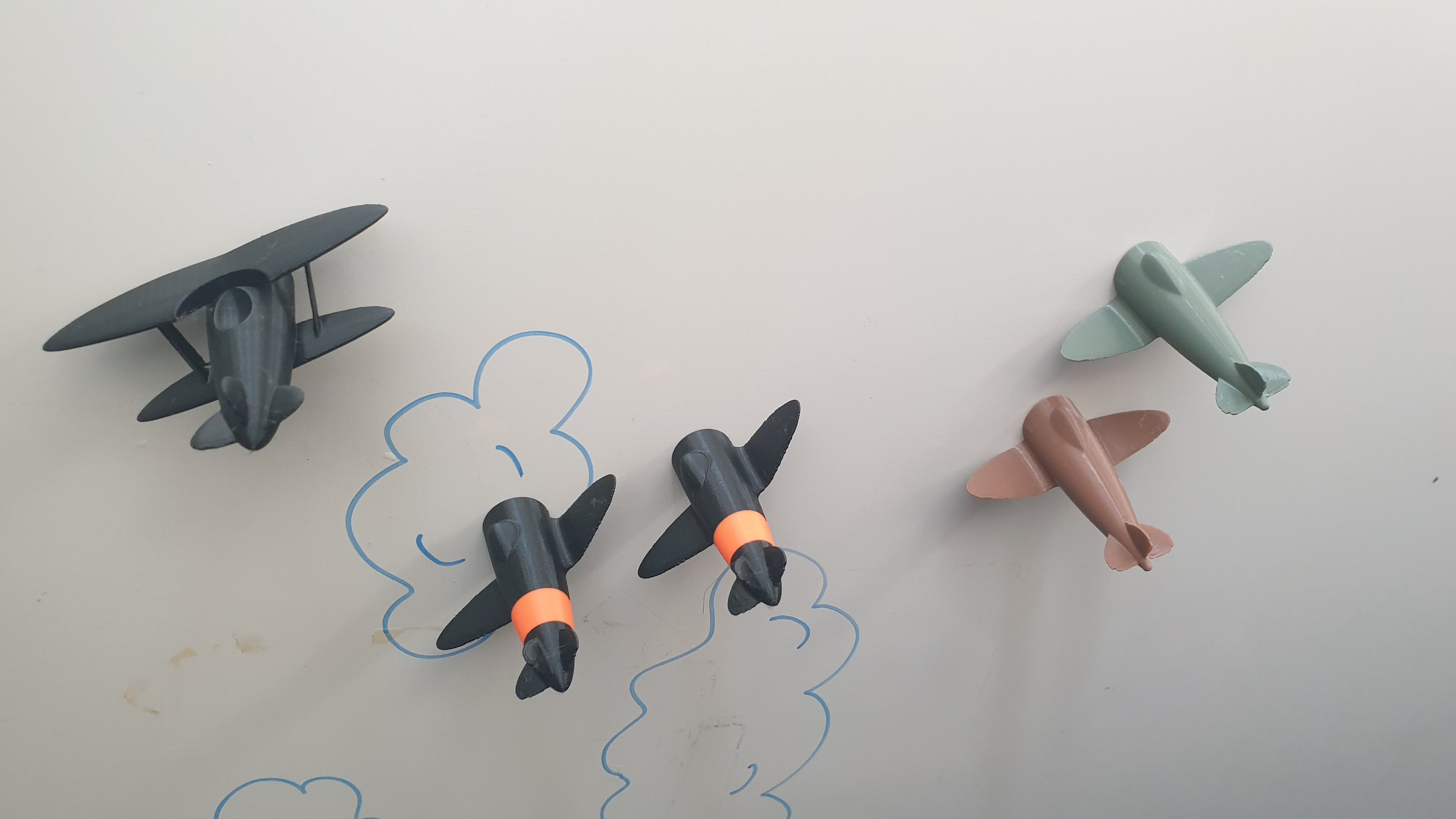 Corsair plane magnetic pin