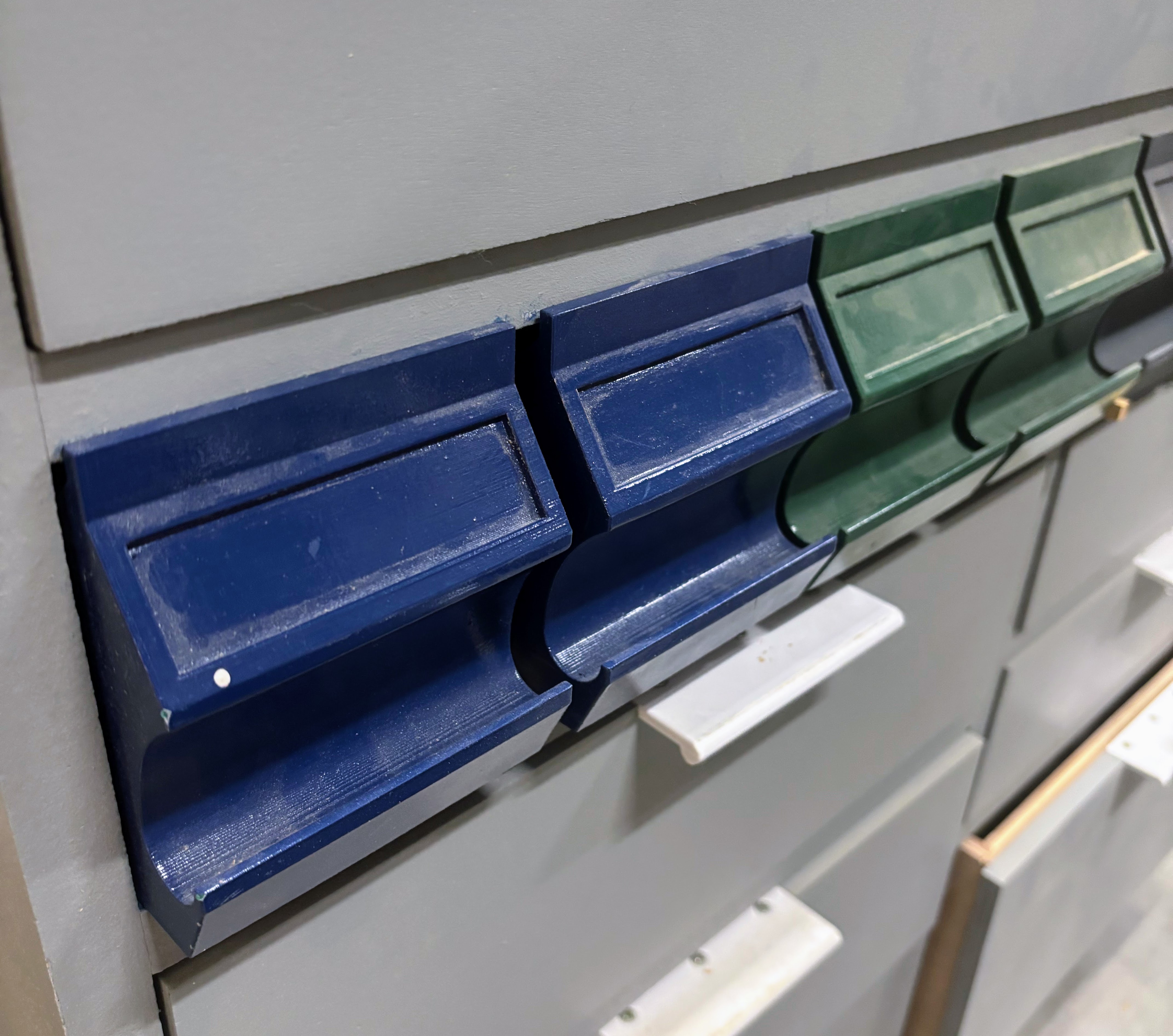 Small Hardware / Screw bins — miniatura 2
