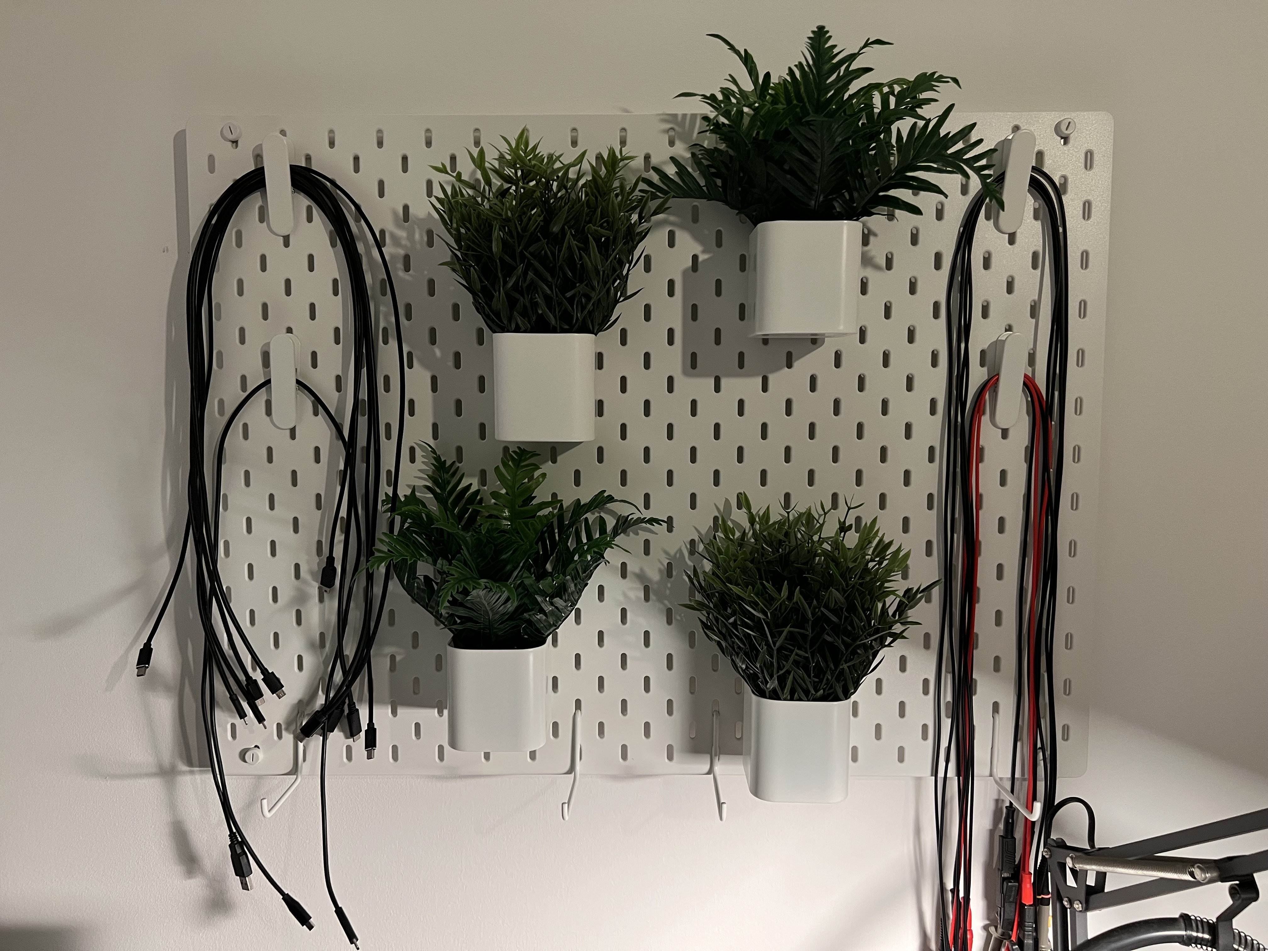 IKEA FEJKA mounts for IKEA SKÅDIS containers
