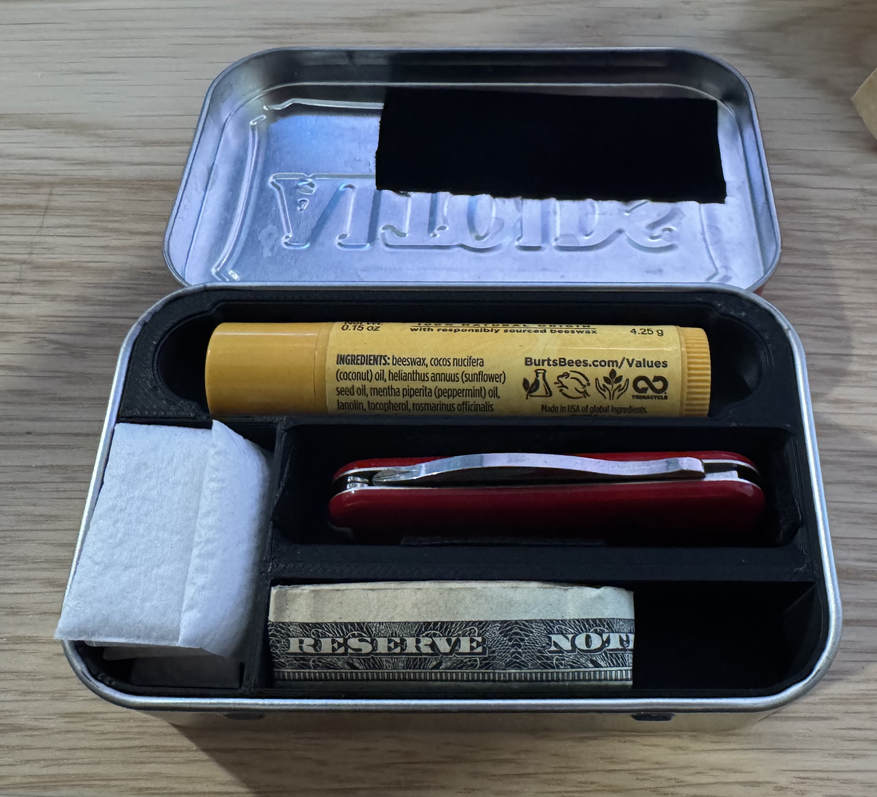 Yes, another Altoid tin insert