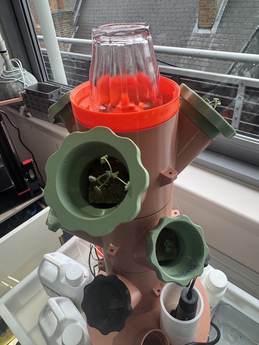 Hydroponic tower system - no pipe required. Fusion files included. — thumbnail 3