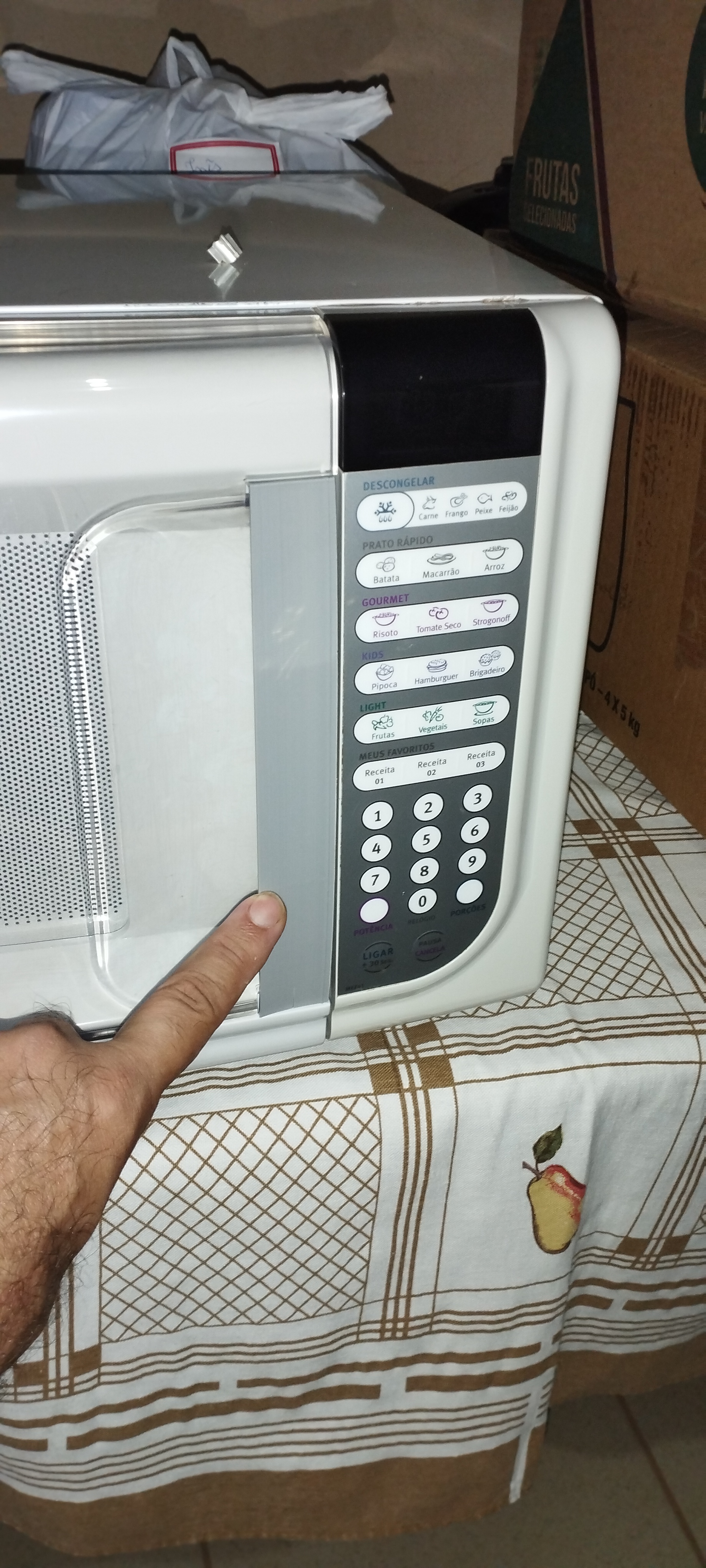 Puxador de porta de microondas Eletrolux modelo MEF41