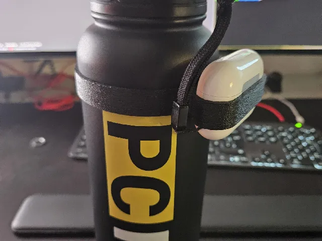 Apple Airpods Pro 2 LTT Water Bottle Strap