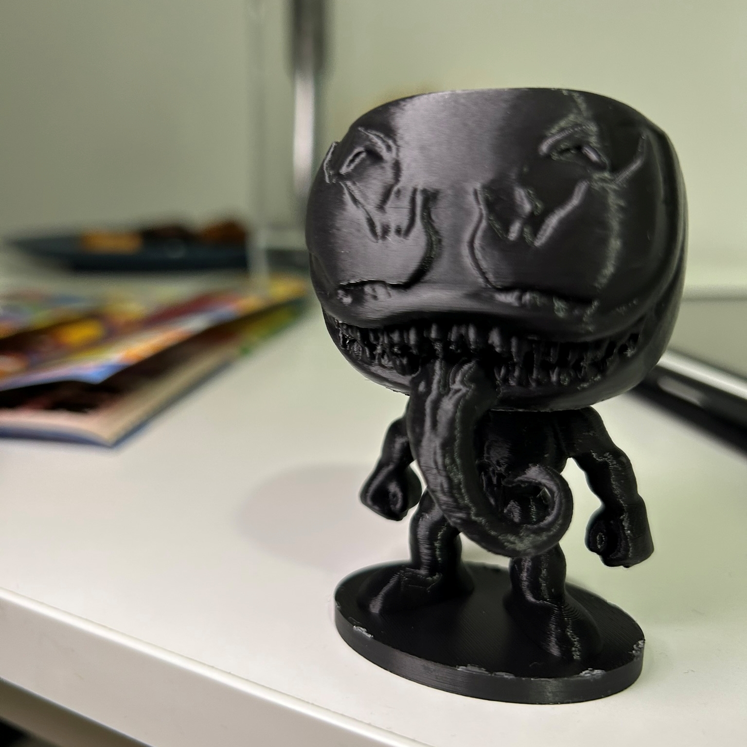 Venom Figure — miniatura 2