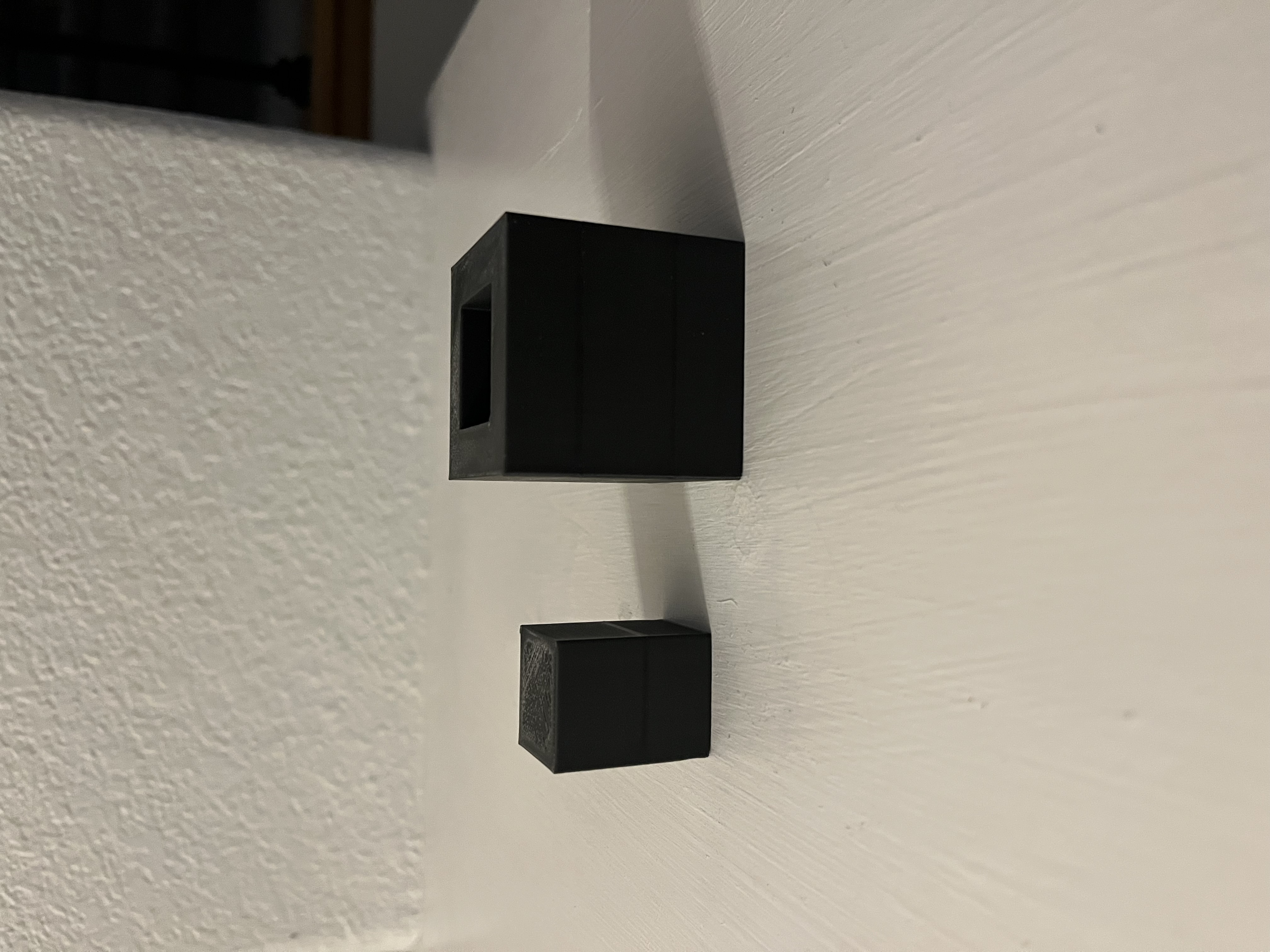 Falling Cube Toy