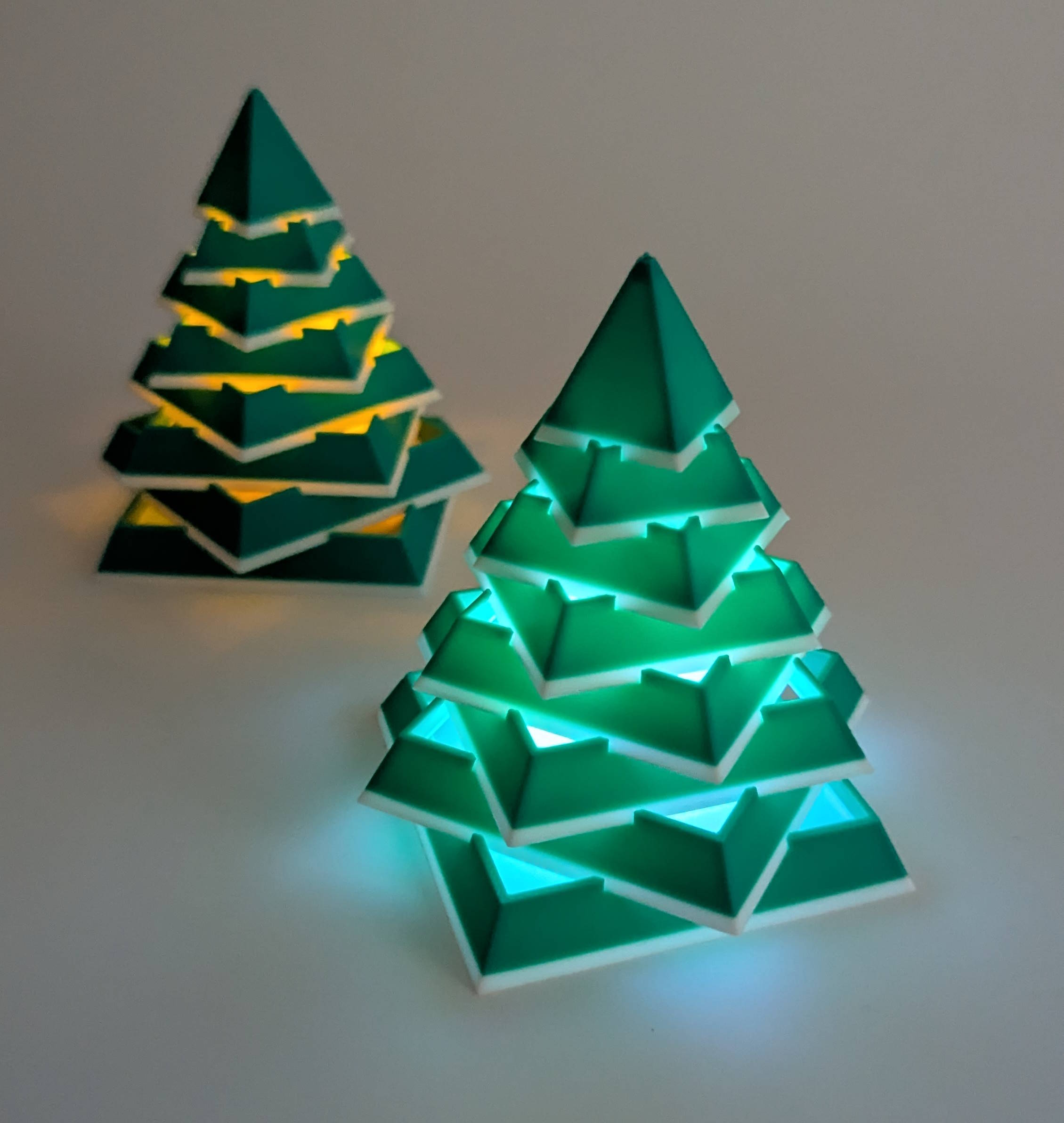 Miniatura 3 do modelo 3D Stackable Christmas tree