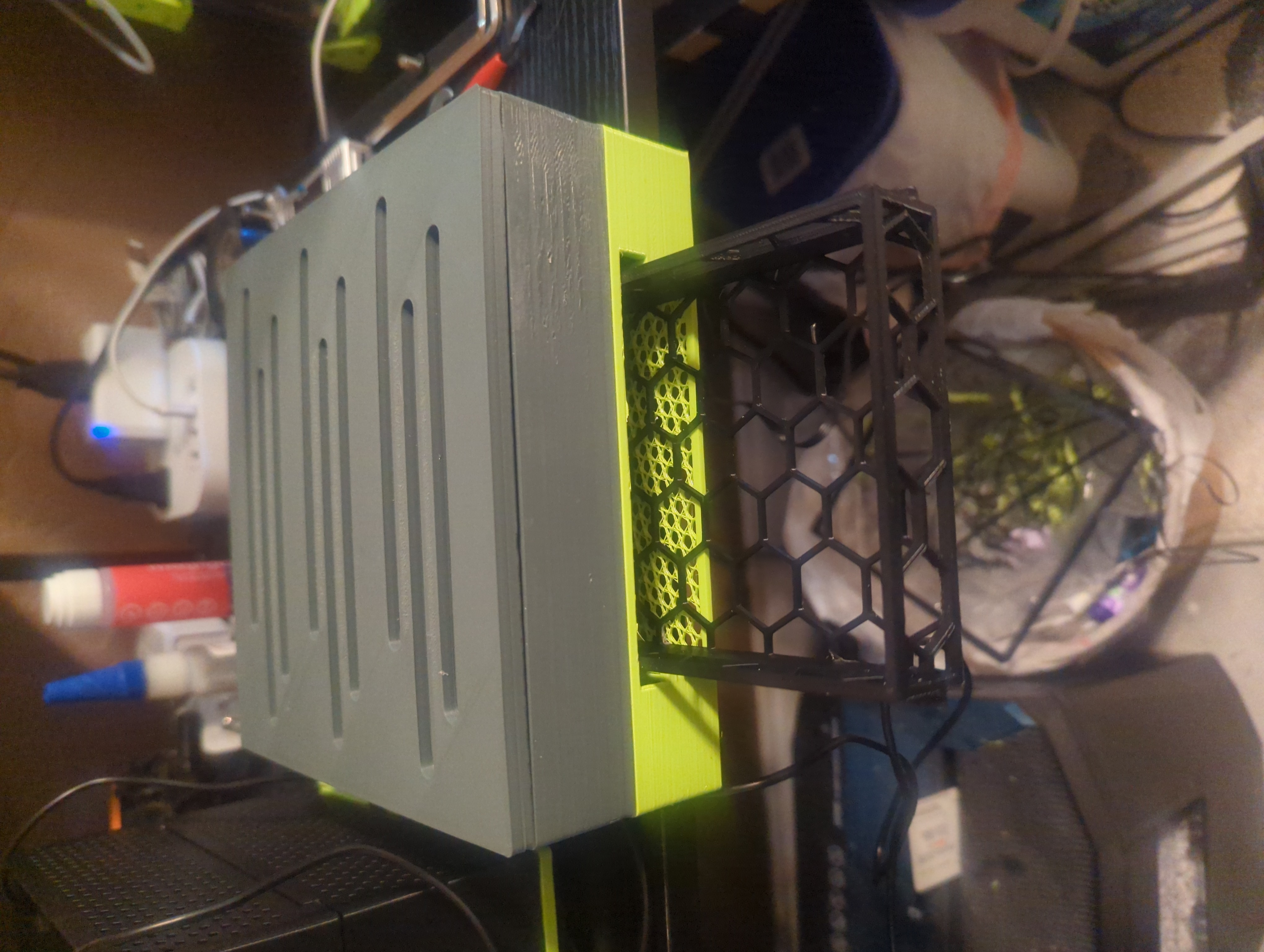 2.5 hdd hot swap