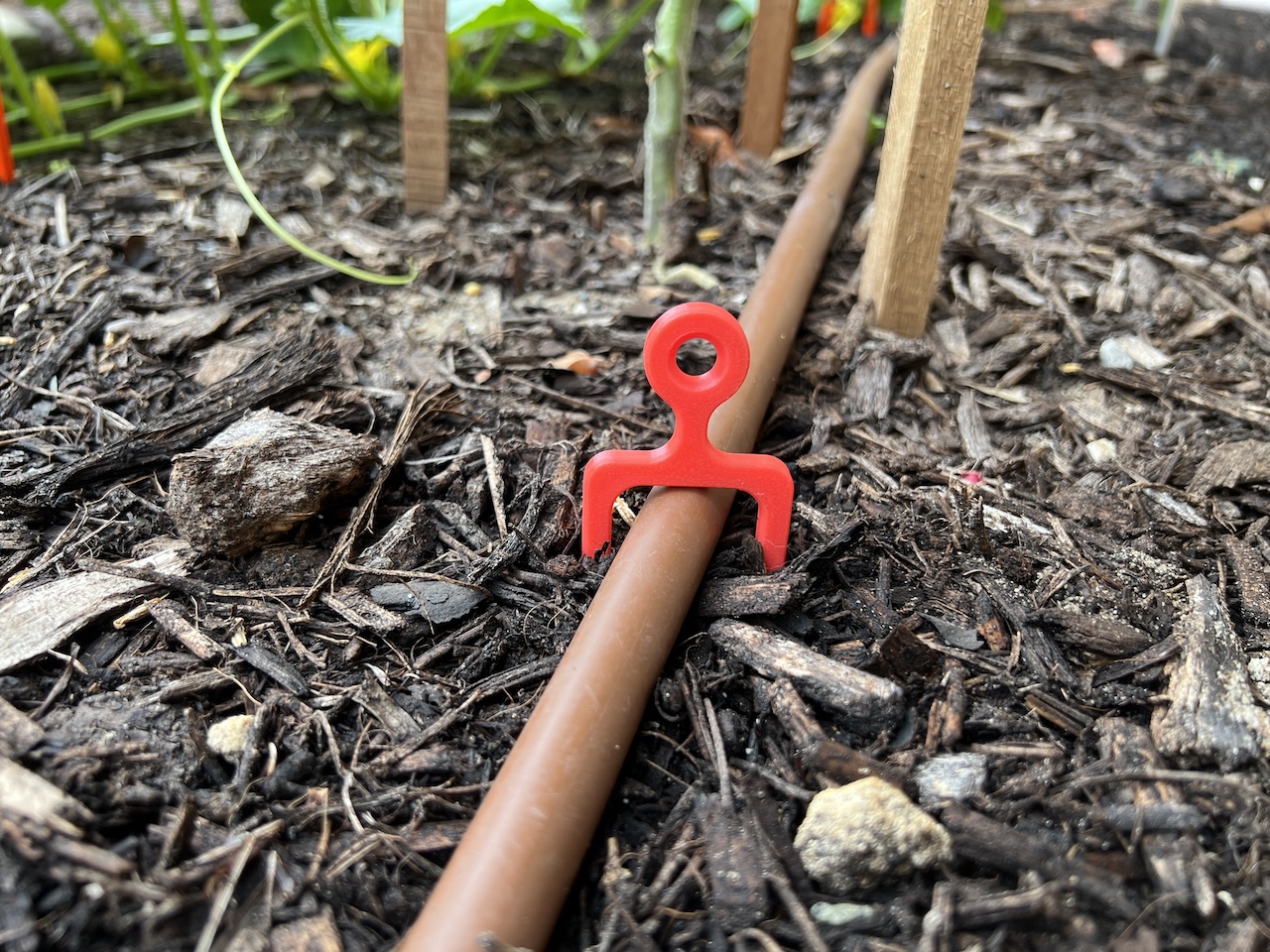 Garden Landscape Staple