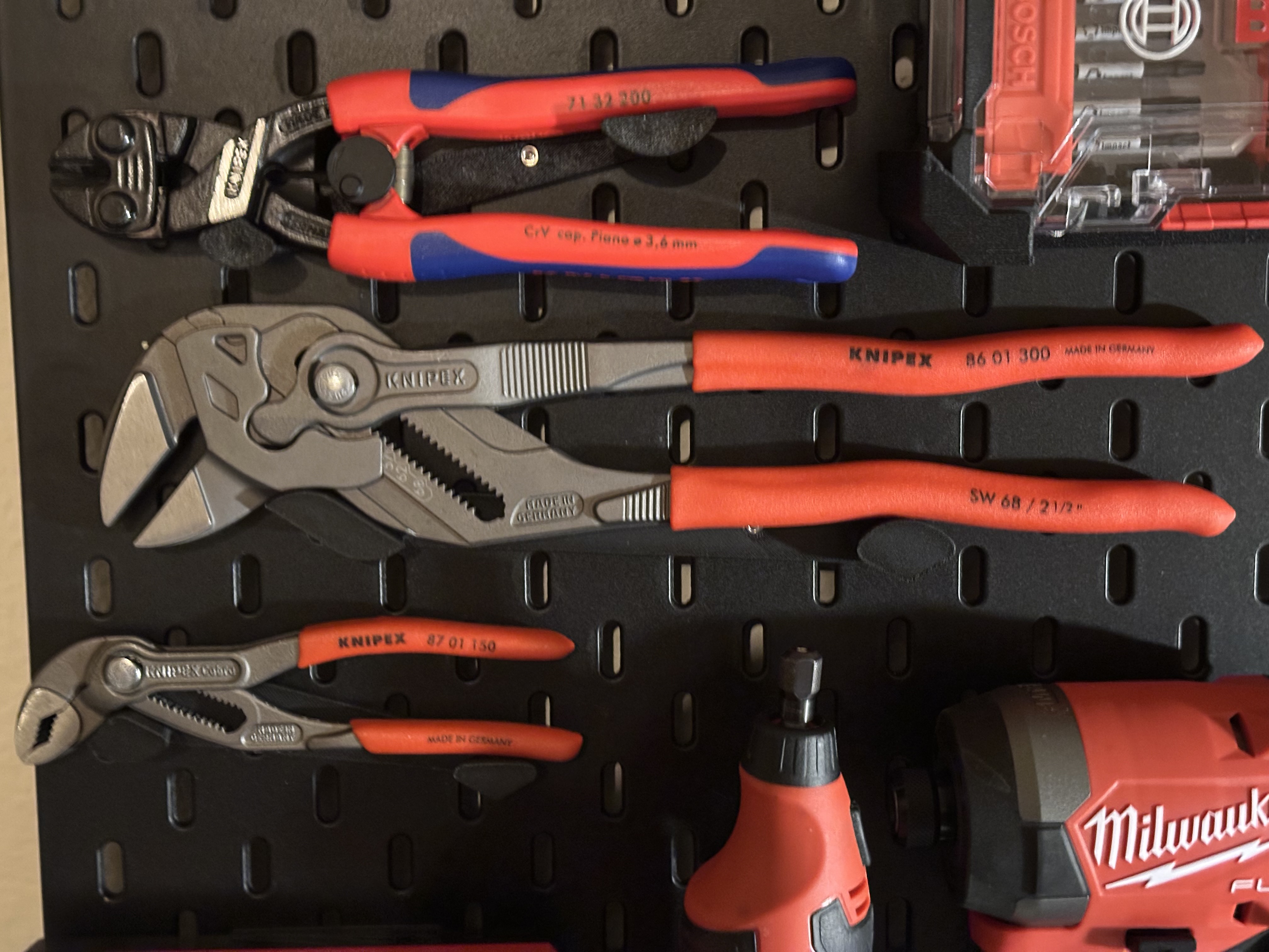 Knipex 86 01 300 Holder Skadis