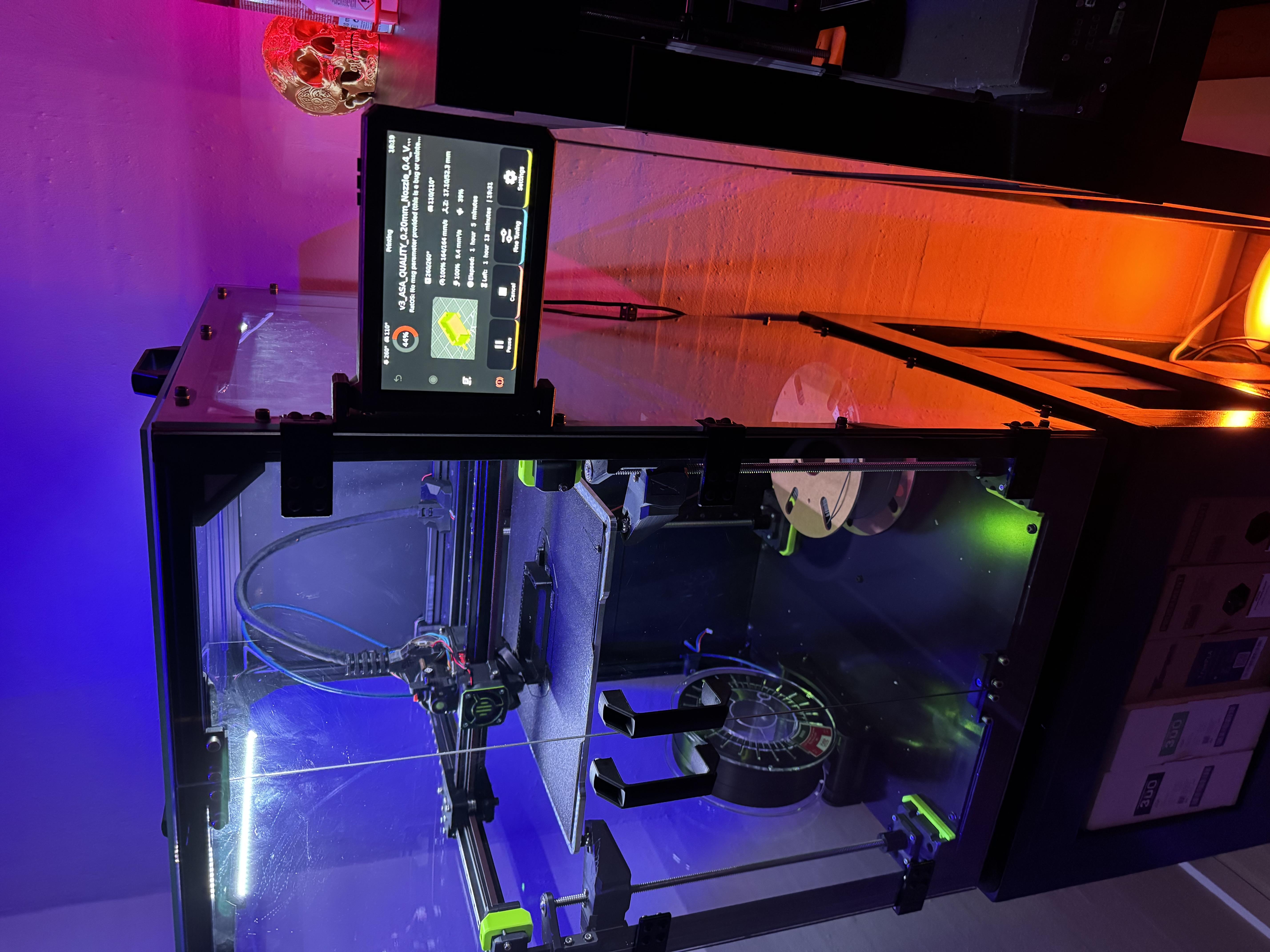 BTT HDMI7 mounted vertically on 2020/3030 extrusion