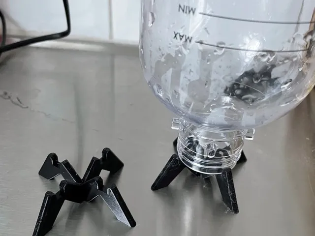 Bottle stand