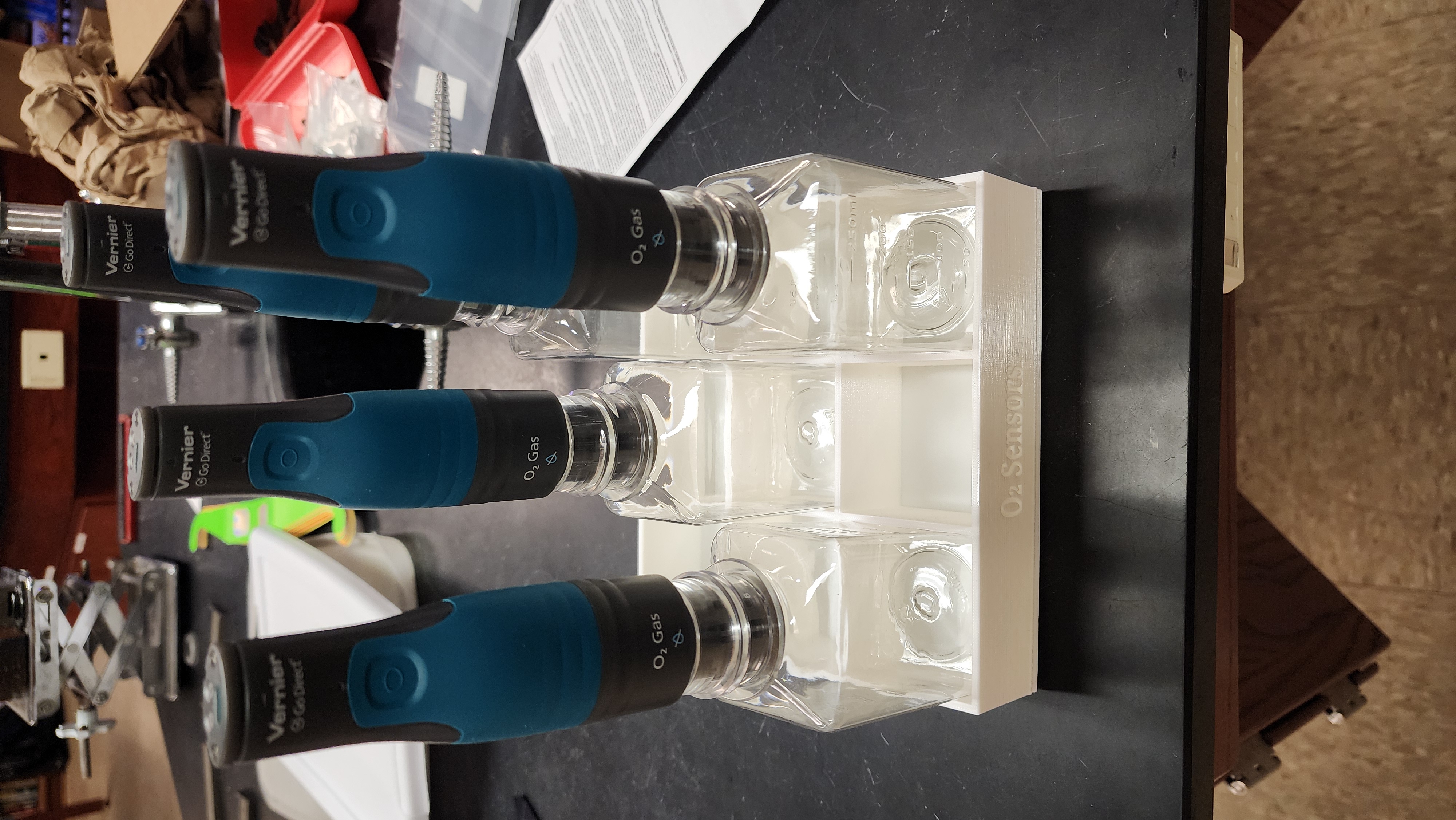 Vernier Square 250 mL Nalgene Bottle for O₂ & CO₂ Sensor holder