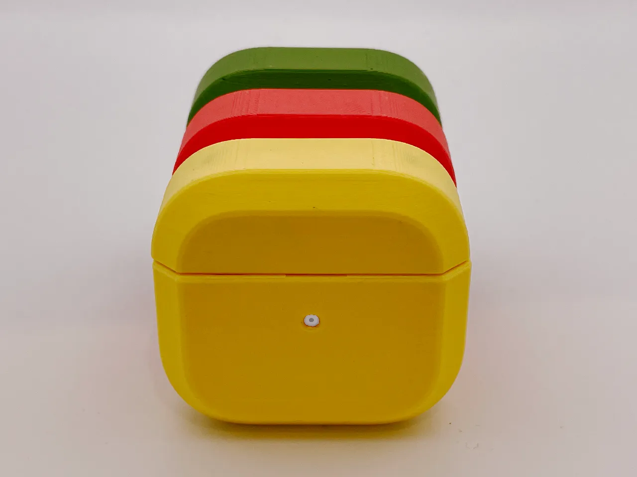 Flat-Edged AirPods 4 Case by gimpelginster | Download free STL 