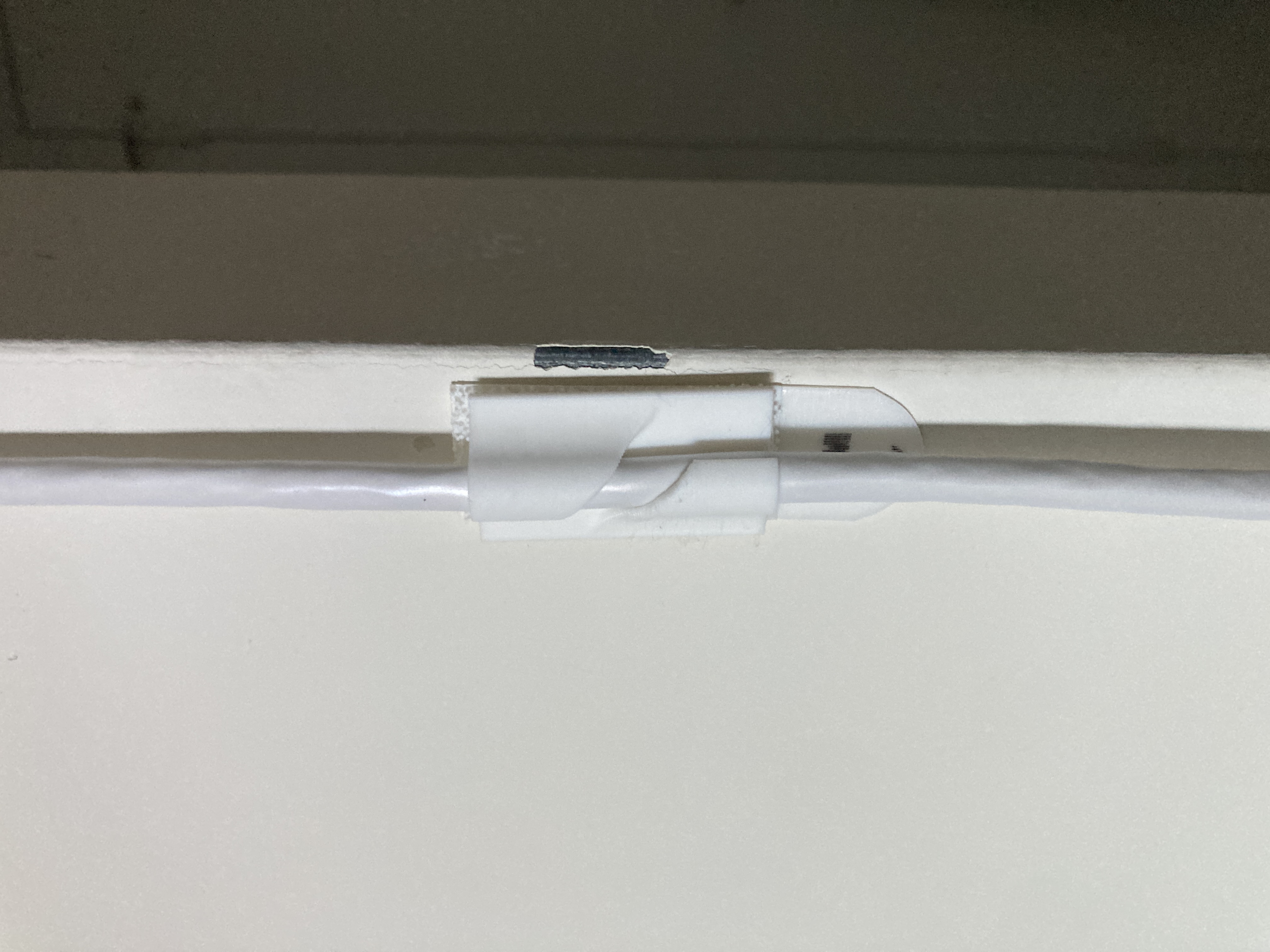 Cable Guide for use with Command Strips