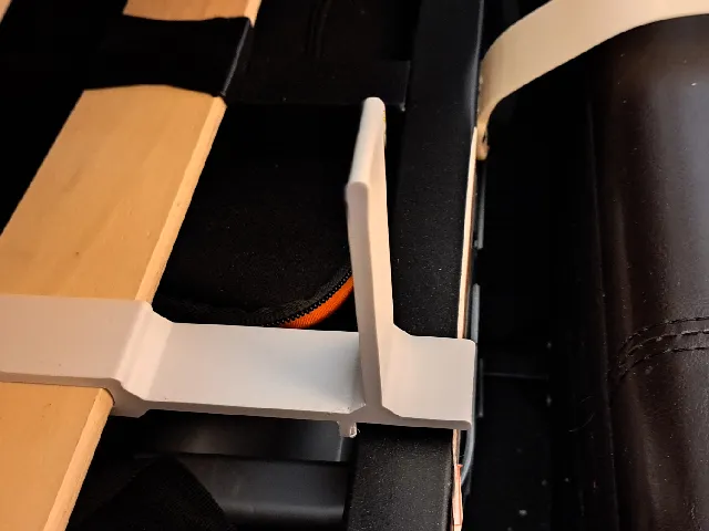 Matress Restraint