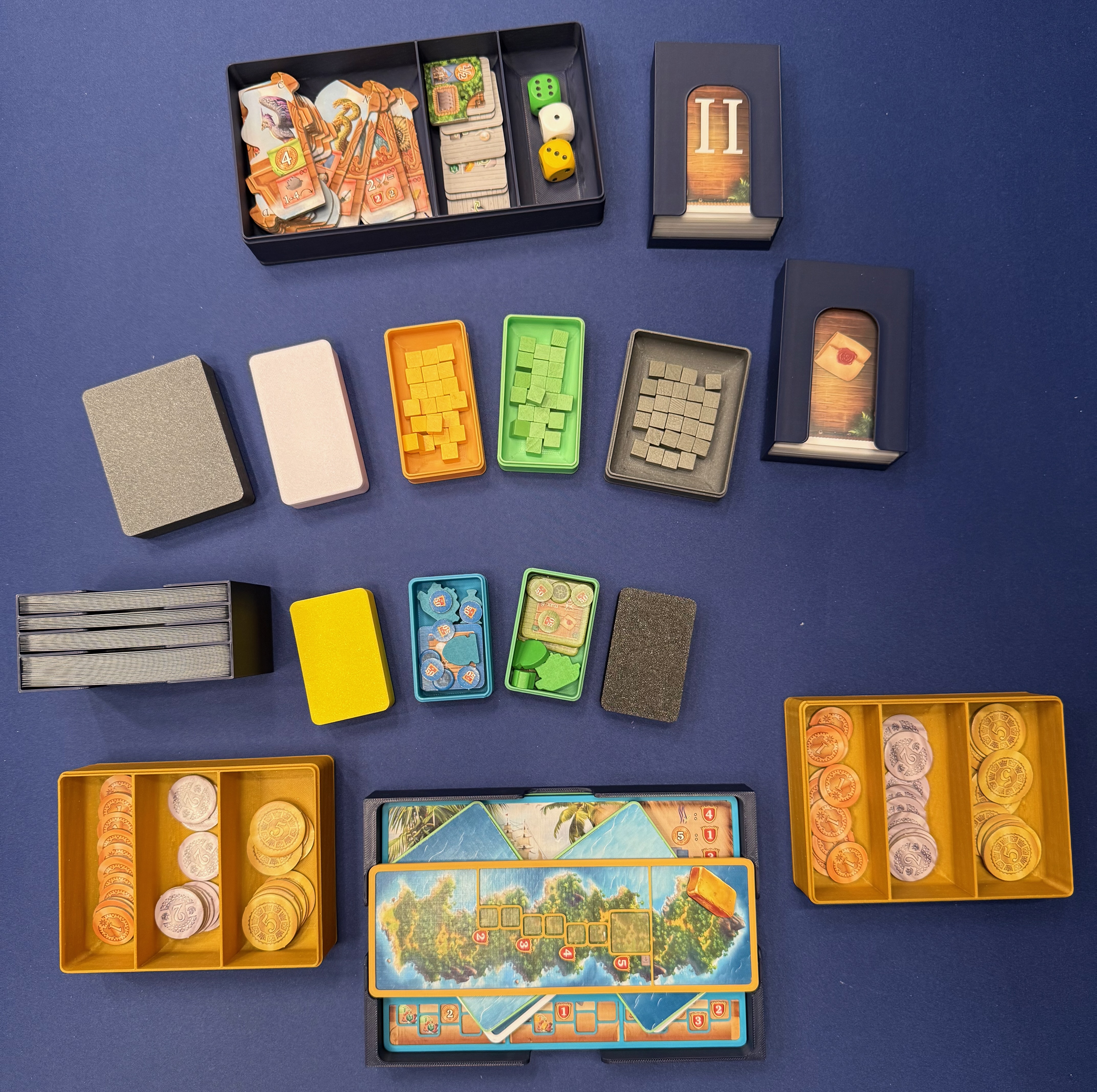 Pirates of Maracaibo insert (supports sleeves)
