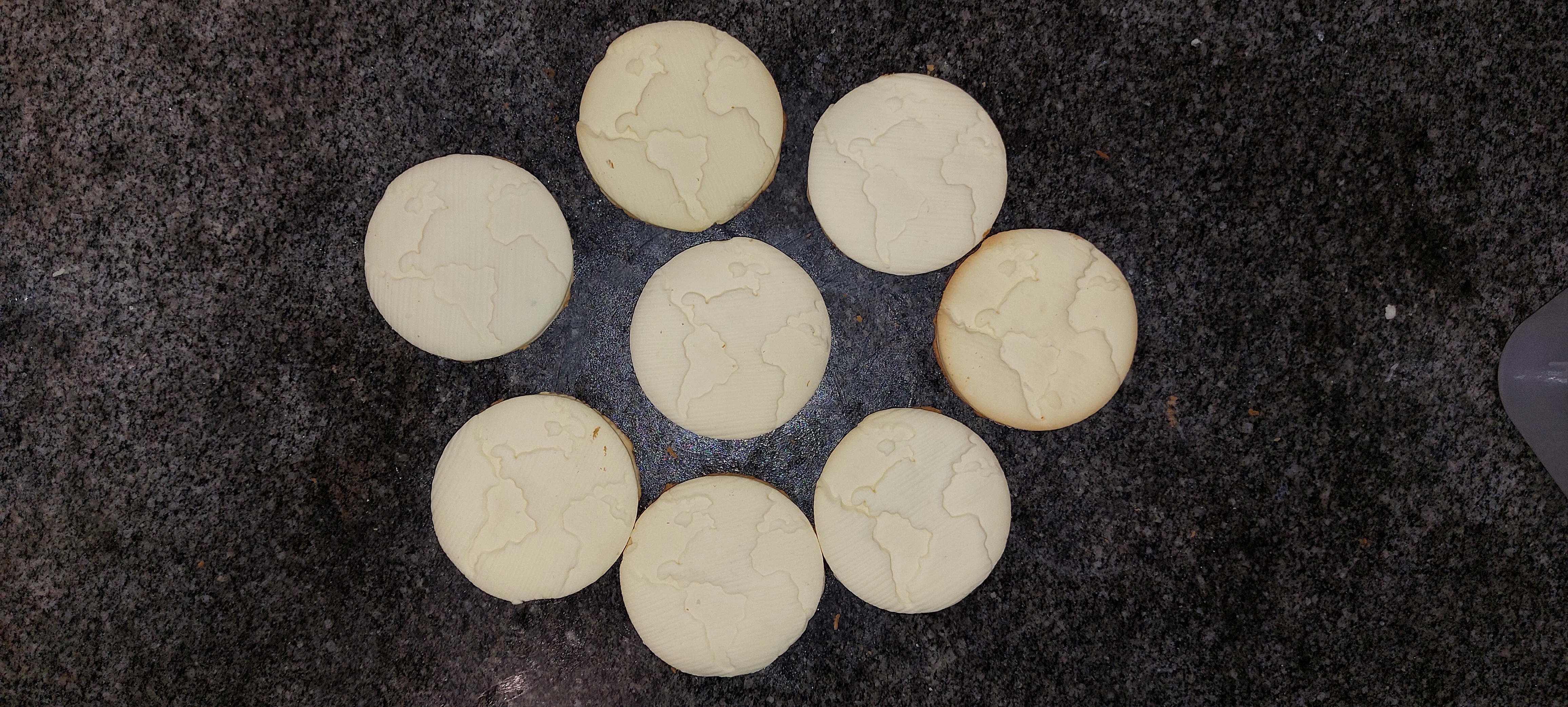 Miniatura 4 do modelo 3D Planet Earth Cookie Cutter