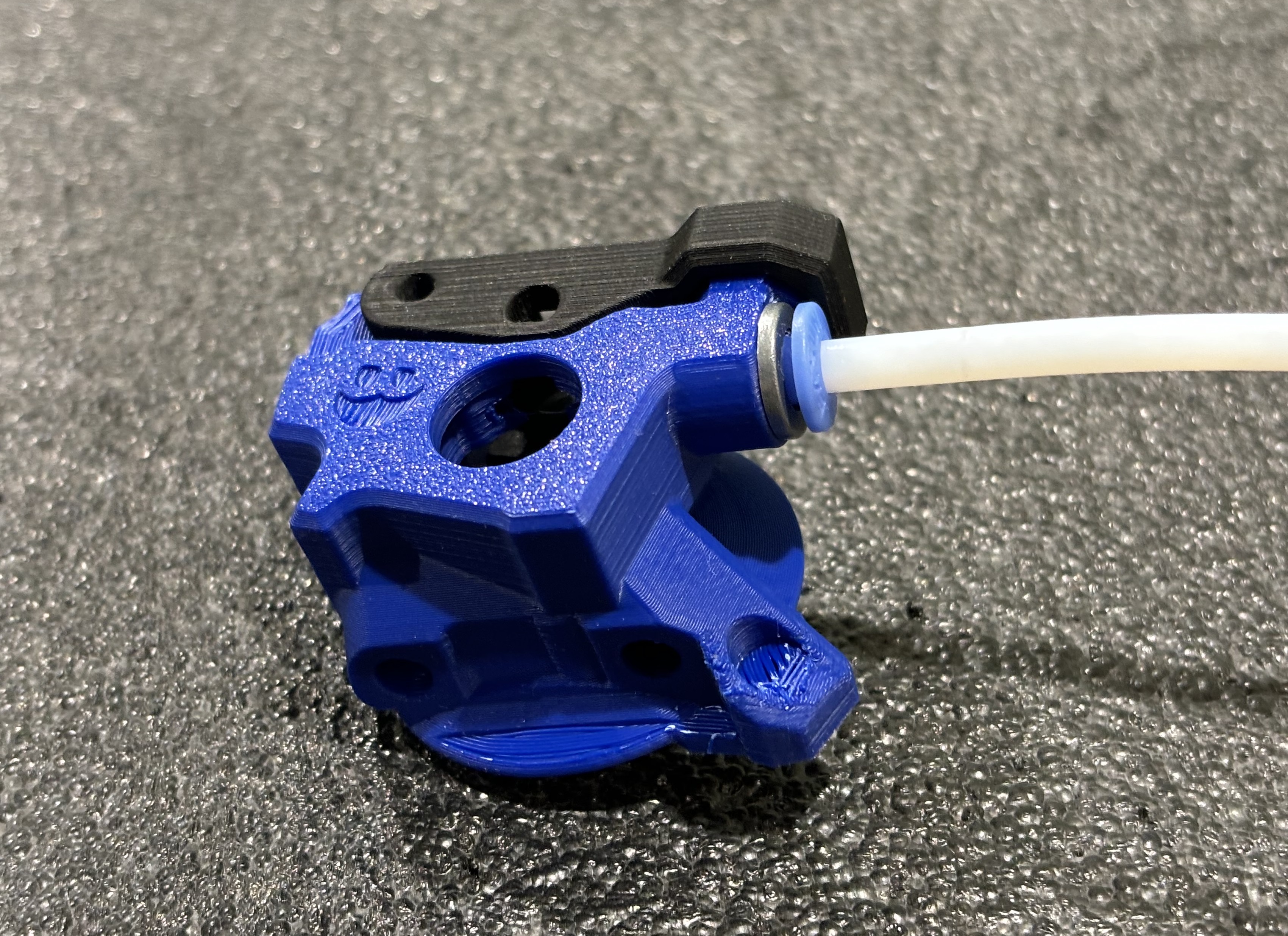 K1 Libra extruder housing - type ECAS04 Bowden connector