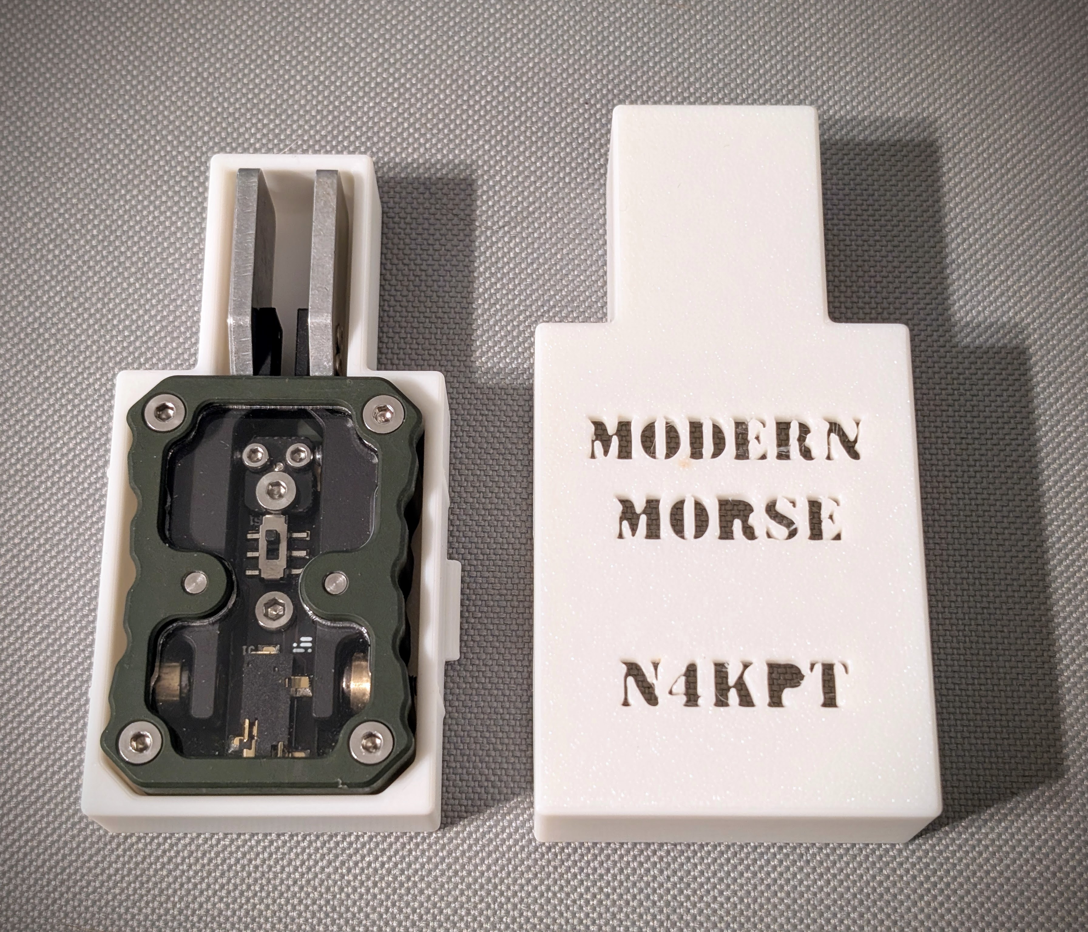 Modern Morse Nameless key case