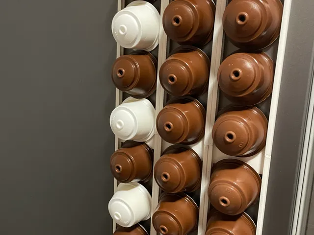 Nescafe Dolce Gusto capsule holder