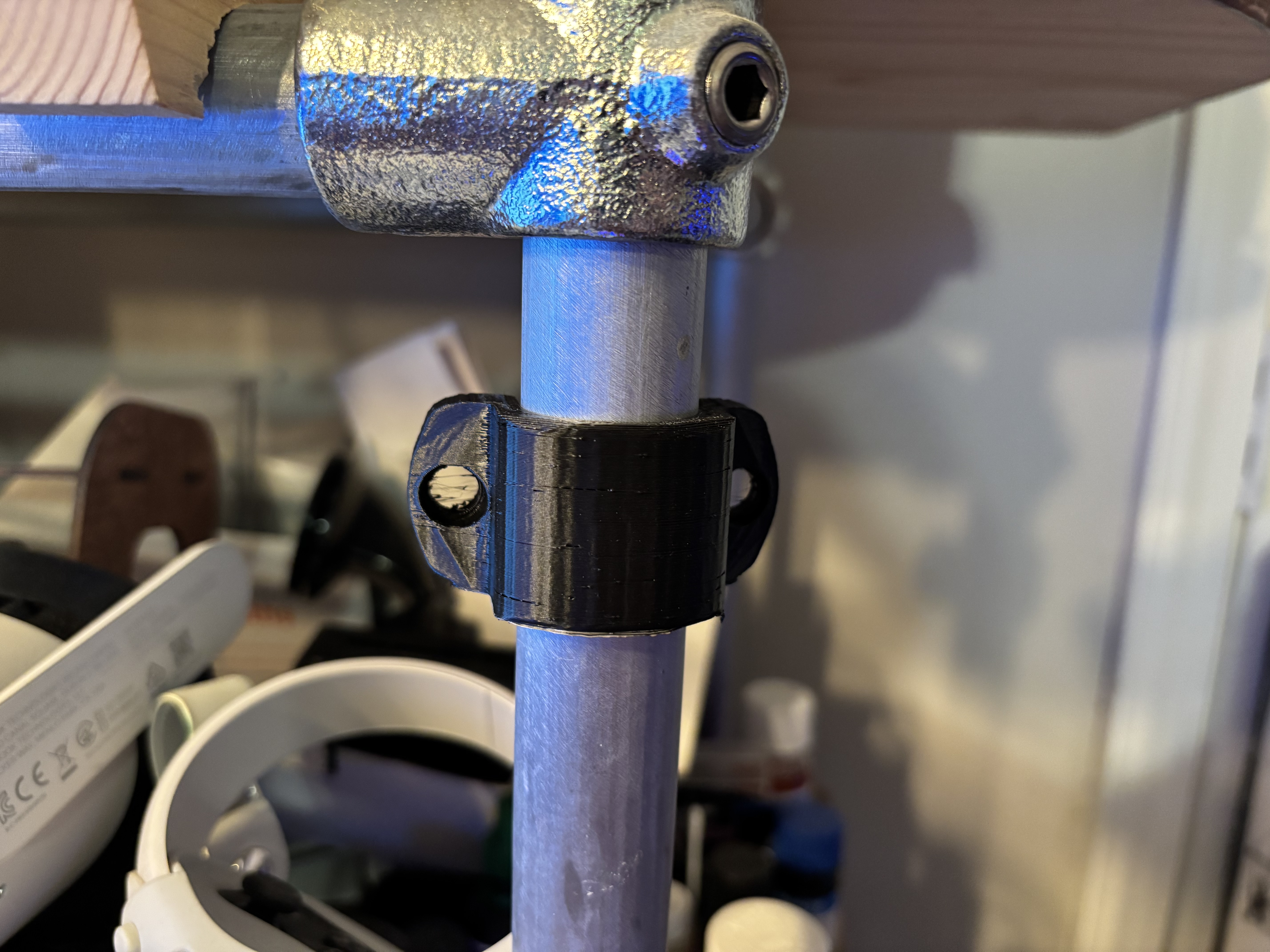 Iron pipe Strap clamps
