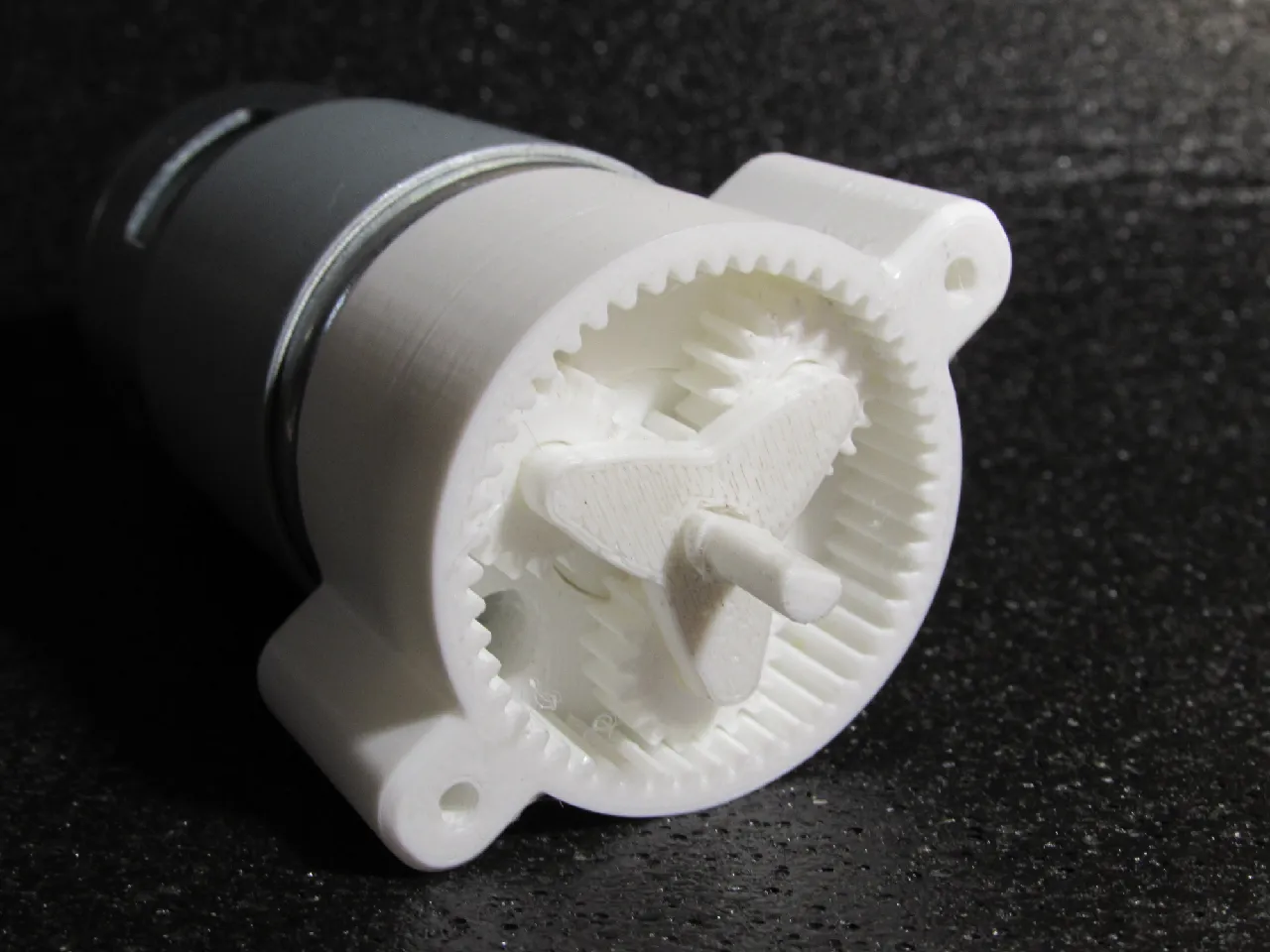 Planetary Gear Box 775 DC Motor by EngiGear | Download free STL