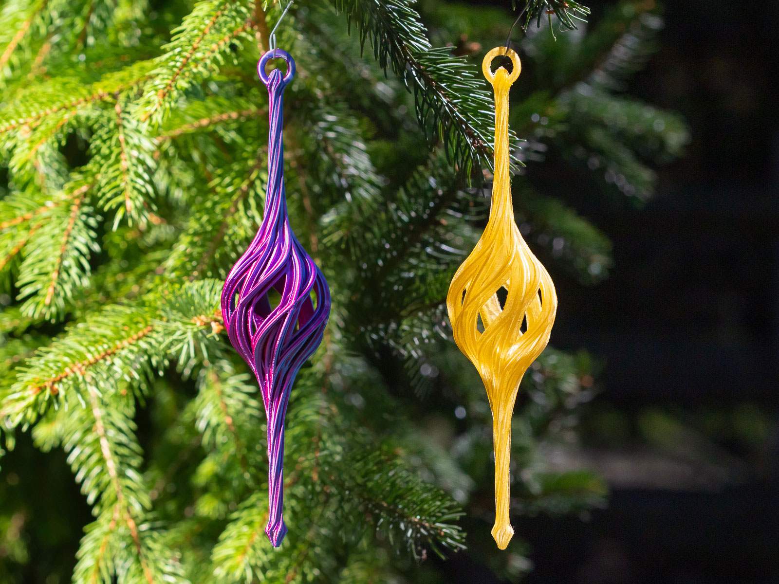 Double Spiral Christmas Stretch Ornament 2024