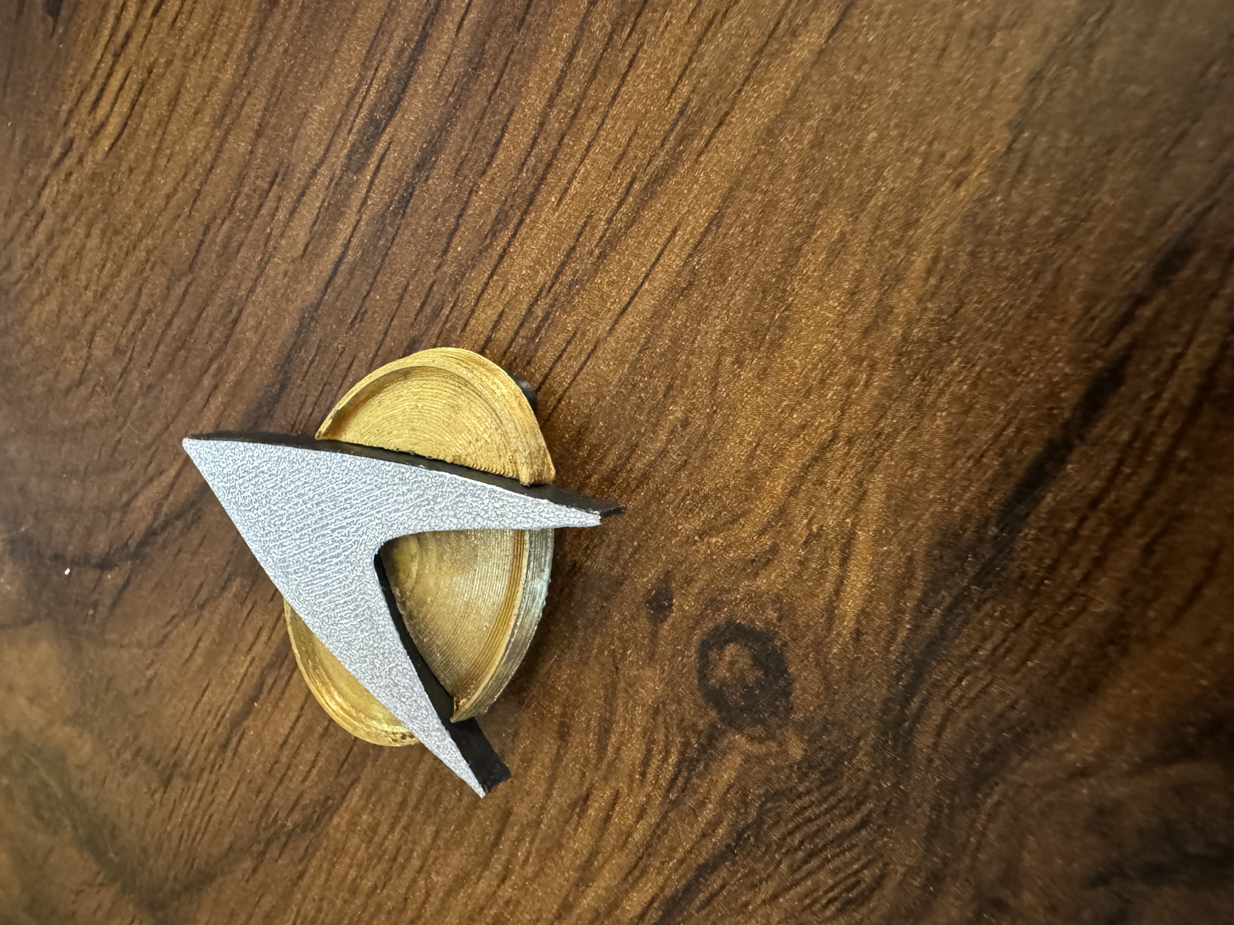 Magnetic Clip for Remix of Obsessively Accurate TNG Starfleet Combadge V2 - 2360s