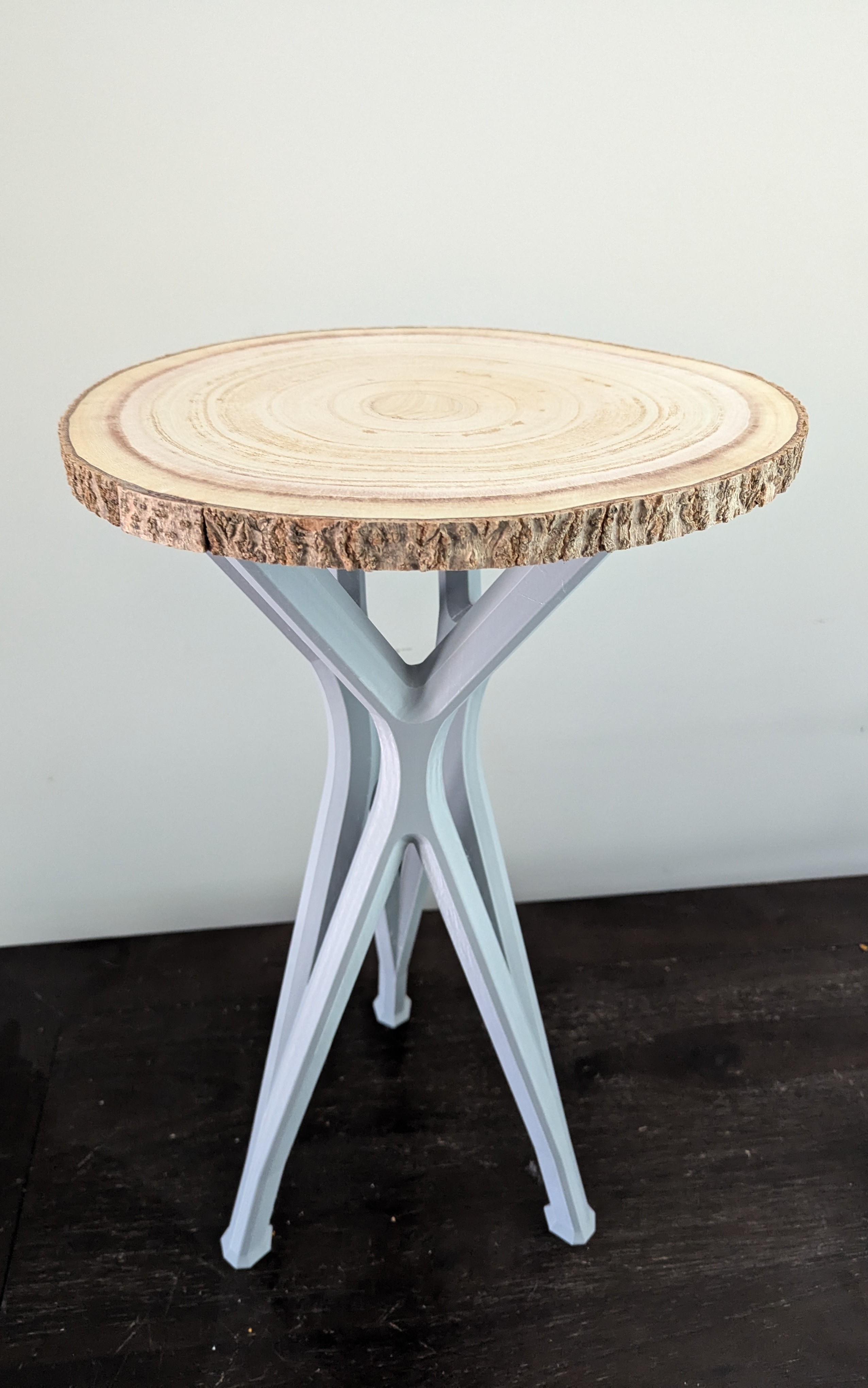 24" Tall End Table - Single Piece Legs