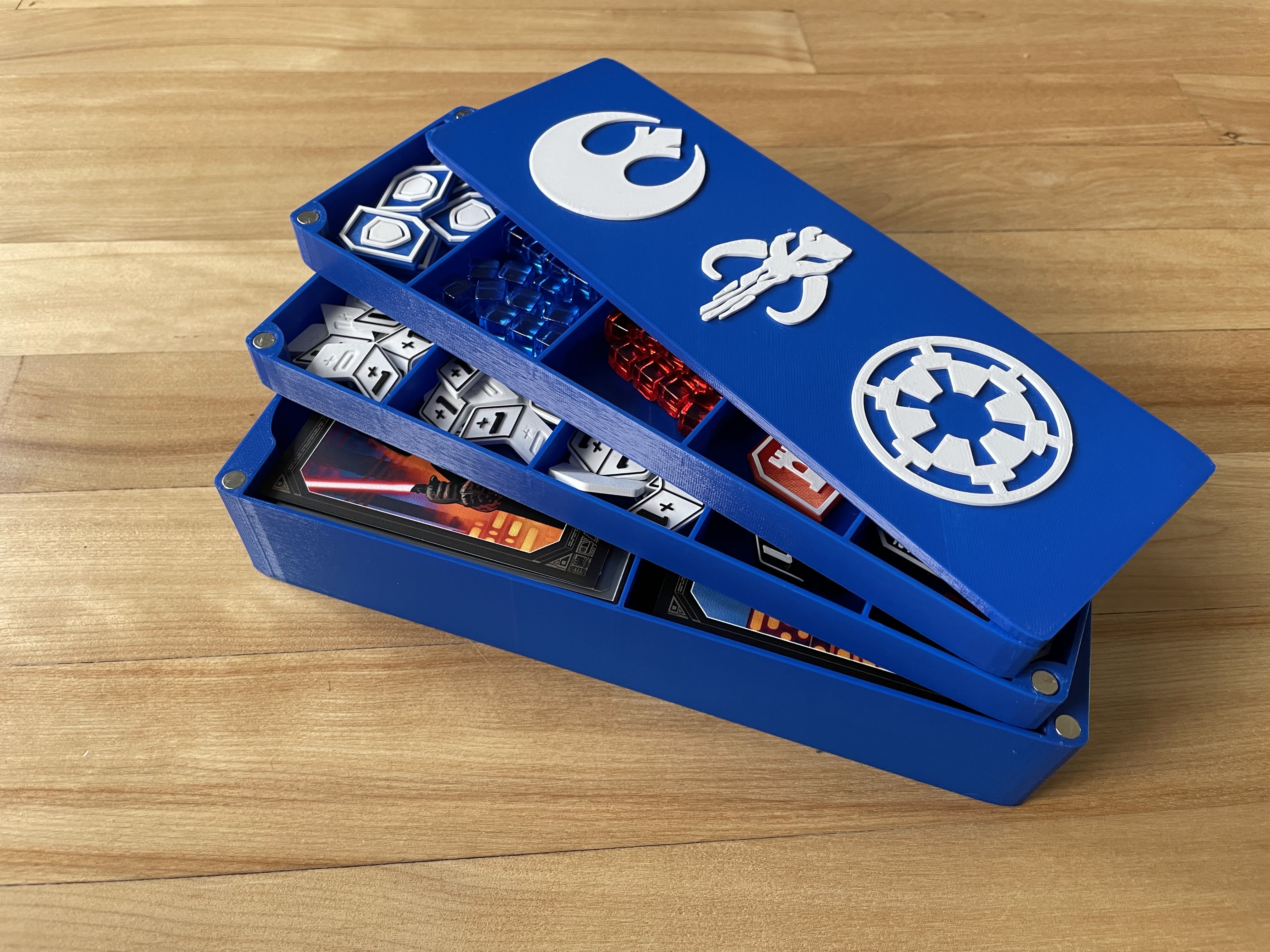 Miniatura 4 do modelo 3D Modular Magnetic Token & Card Boxes