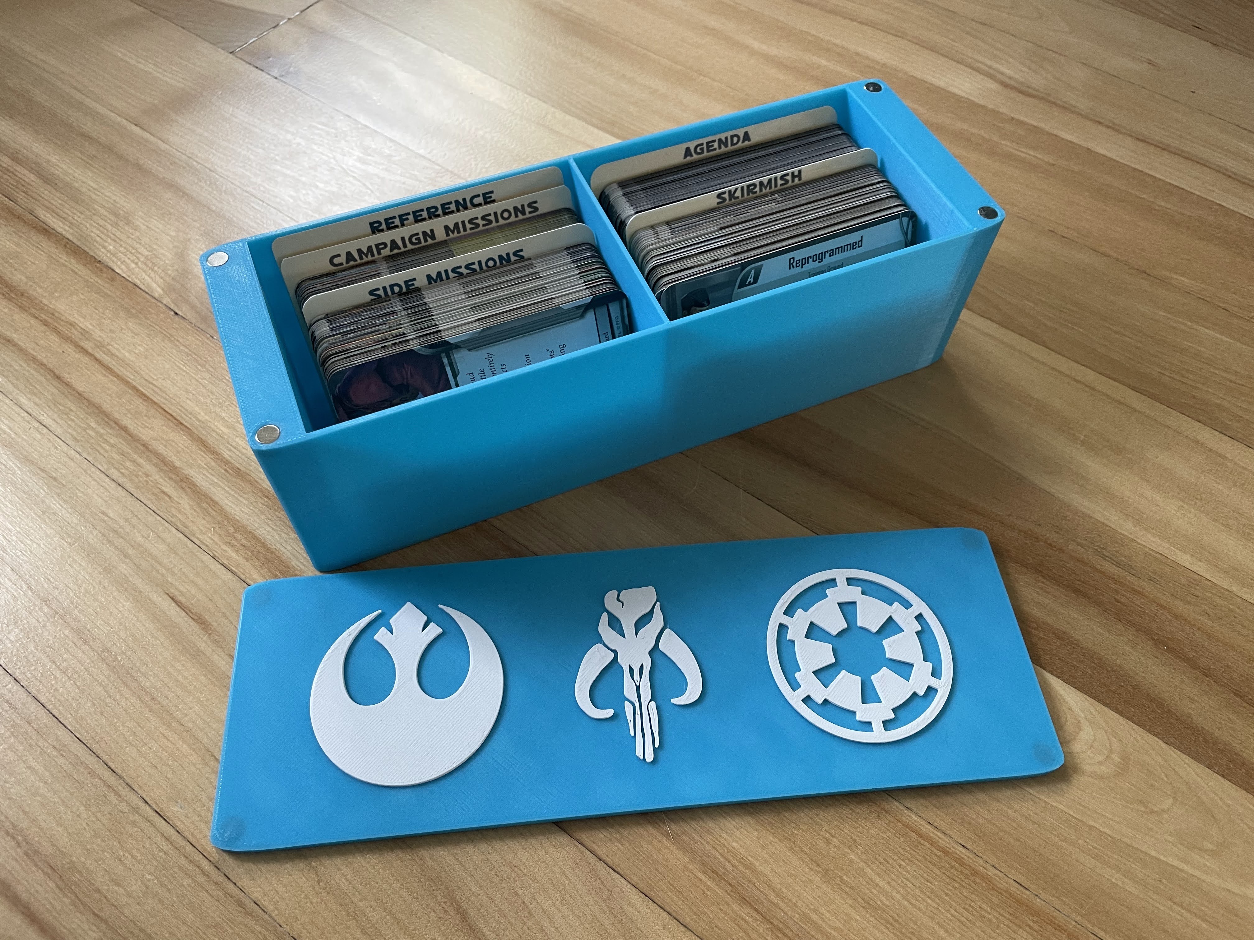 Miniatura 7 do modelo 3D Modular Magnetic Token & Card Boxes
