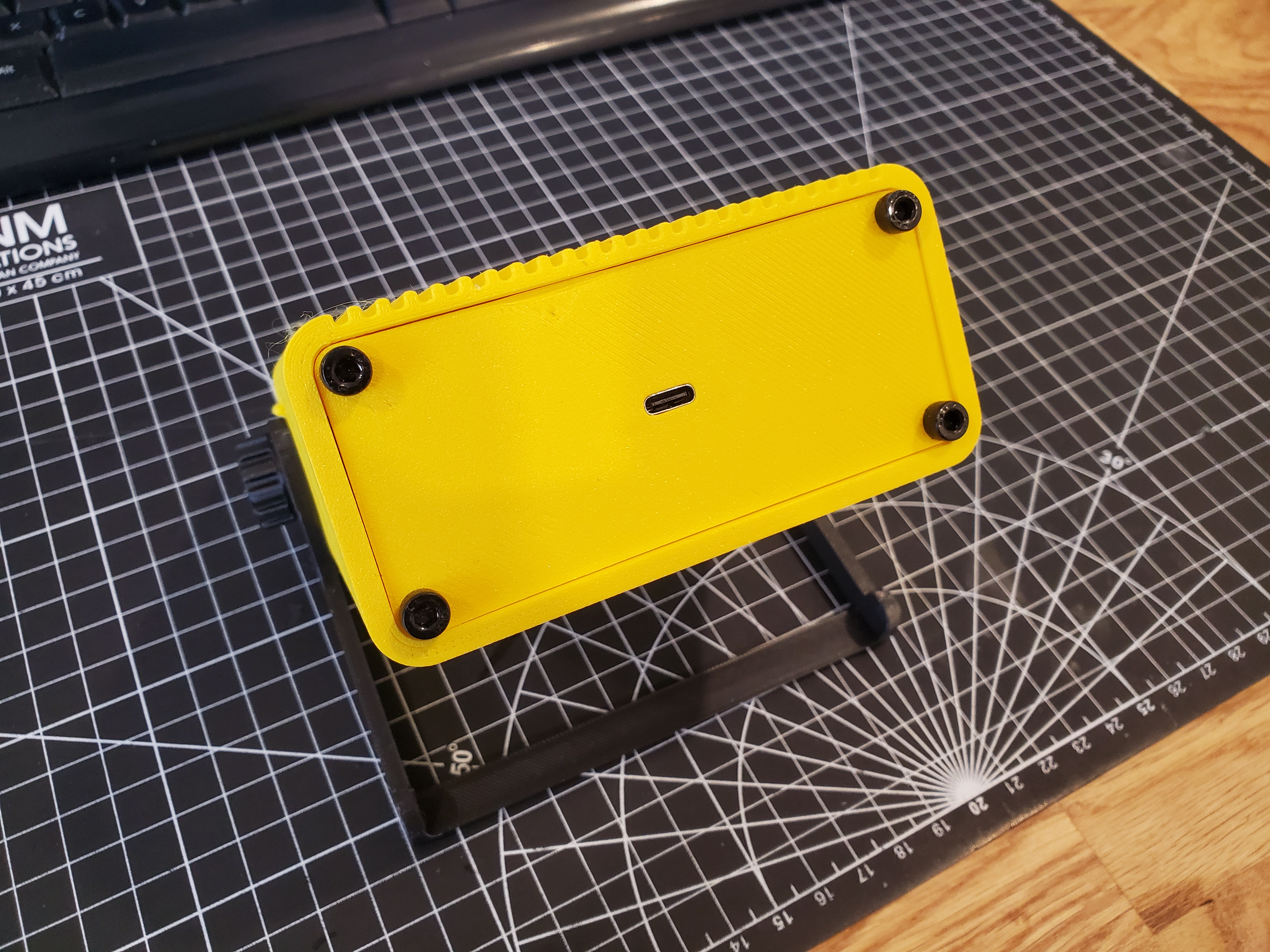 Modular USB-C variable PSU — thumbnail 2
